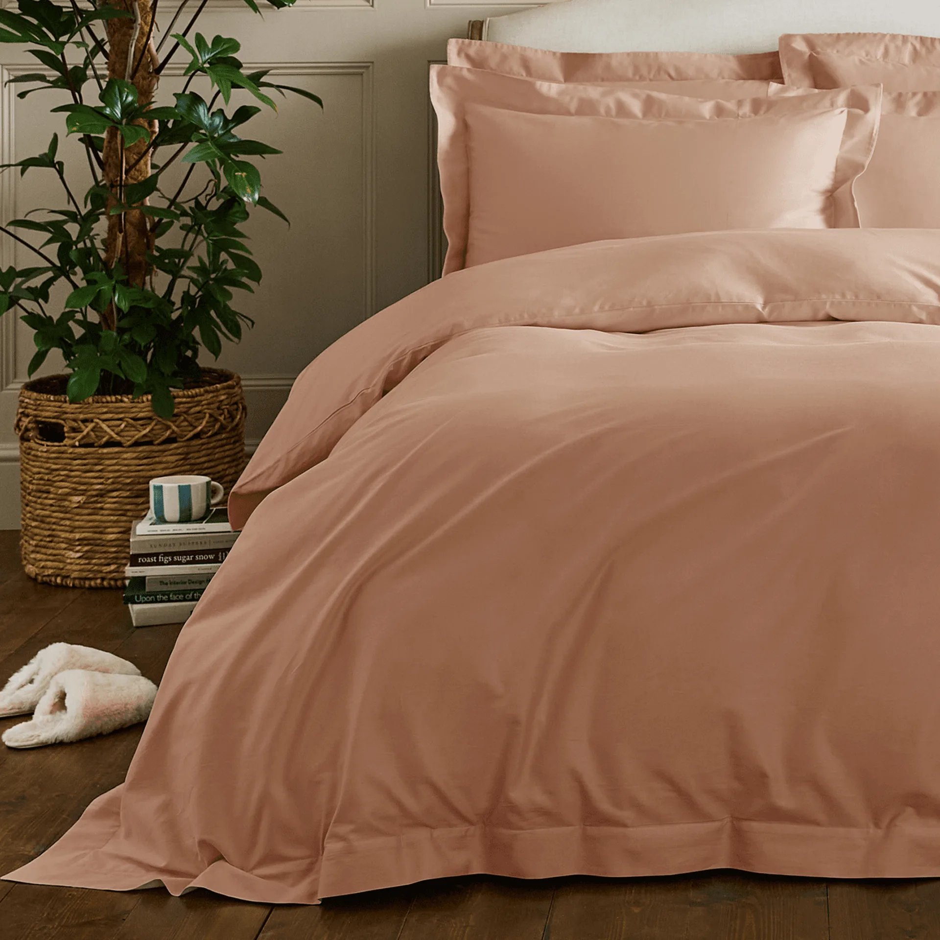 Clay Pink Edged Duvet Cover