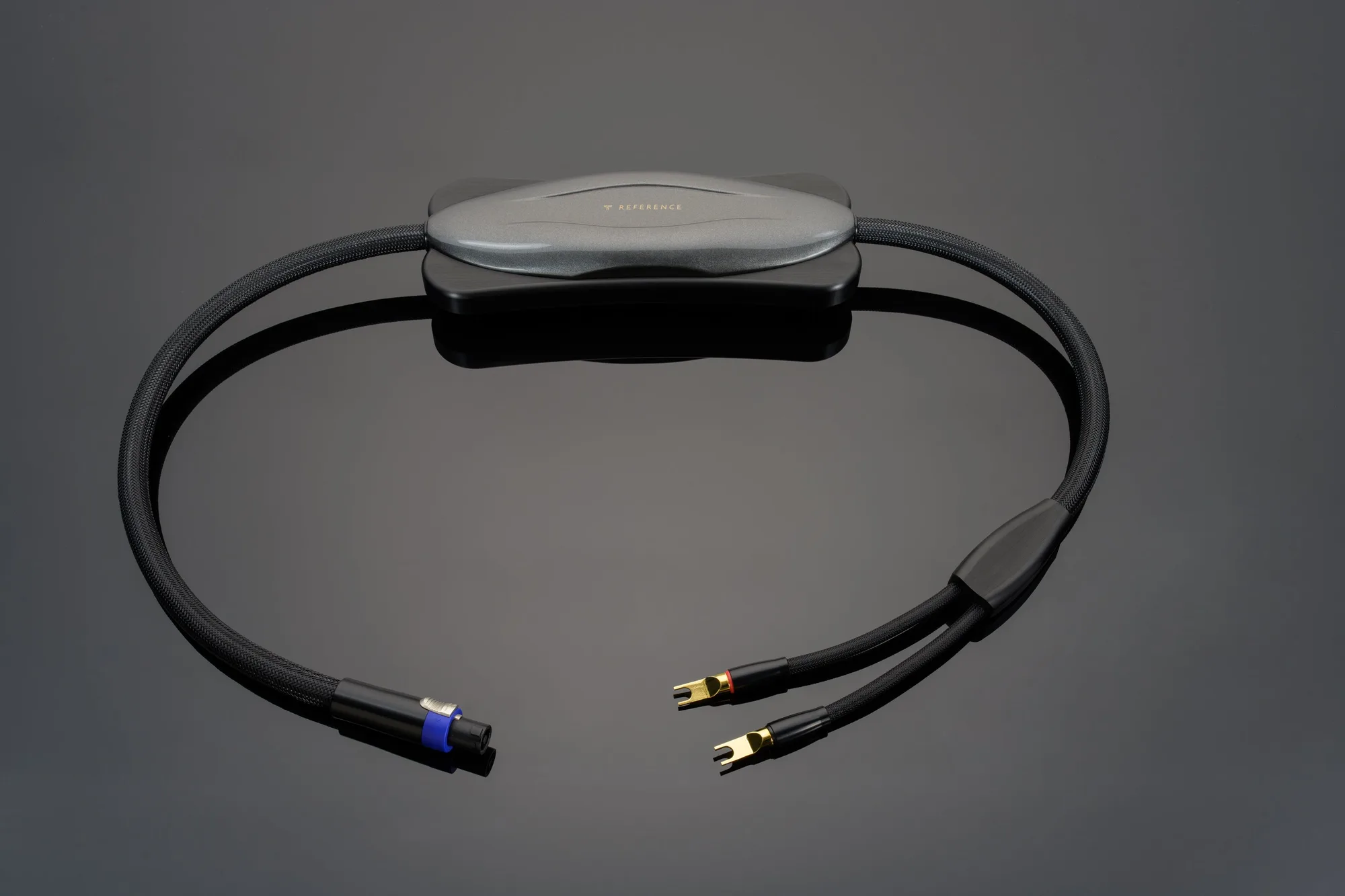 Cable de altavoz de referencia Brick: qué hace y cómo funciona