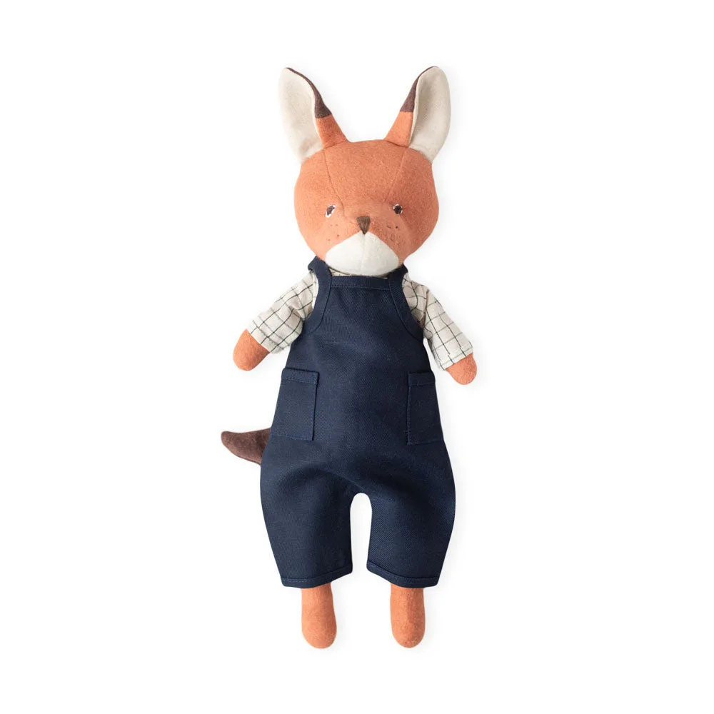 How to Style Reginald Fox's Outfit for Play