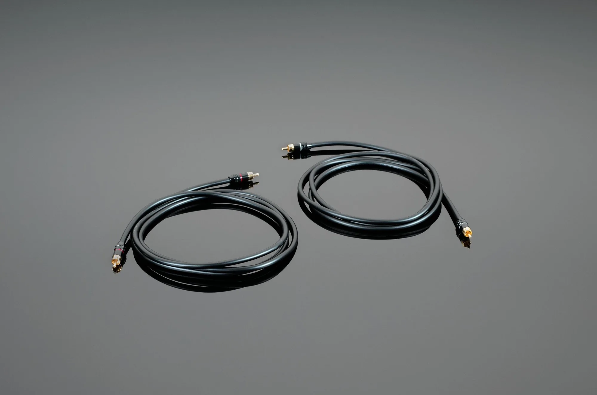 Hardwired RCA Interconnect