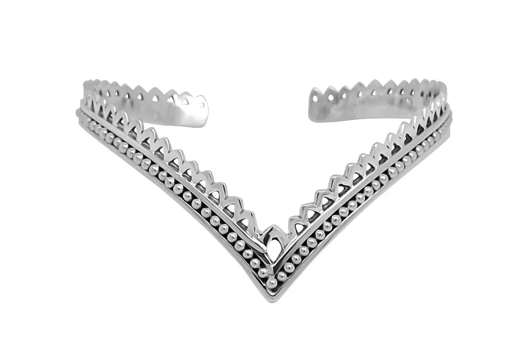 Styling del bracciale a fascia in argento: consigli stellar