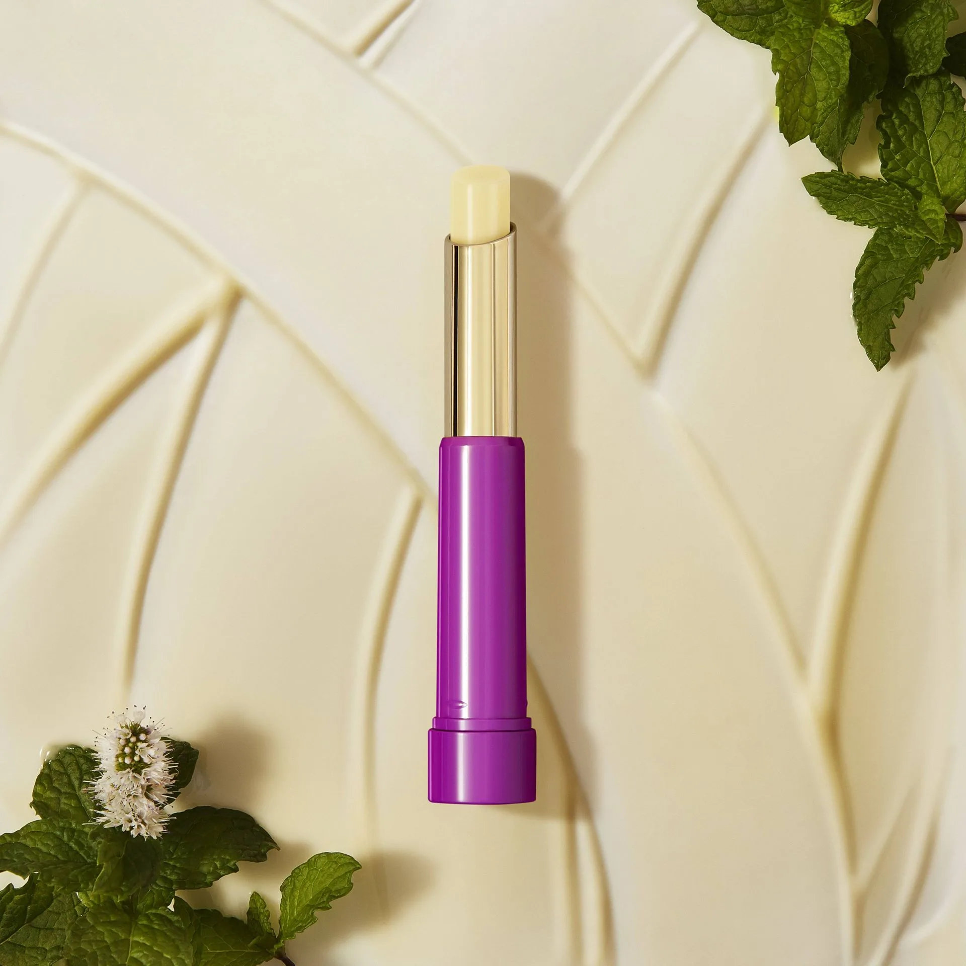 How to Use Juvia's Place The Berries Lipstick for a Long-Lasting Matte Finish