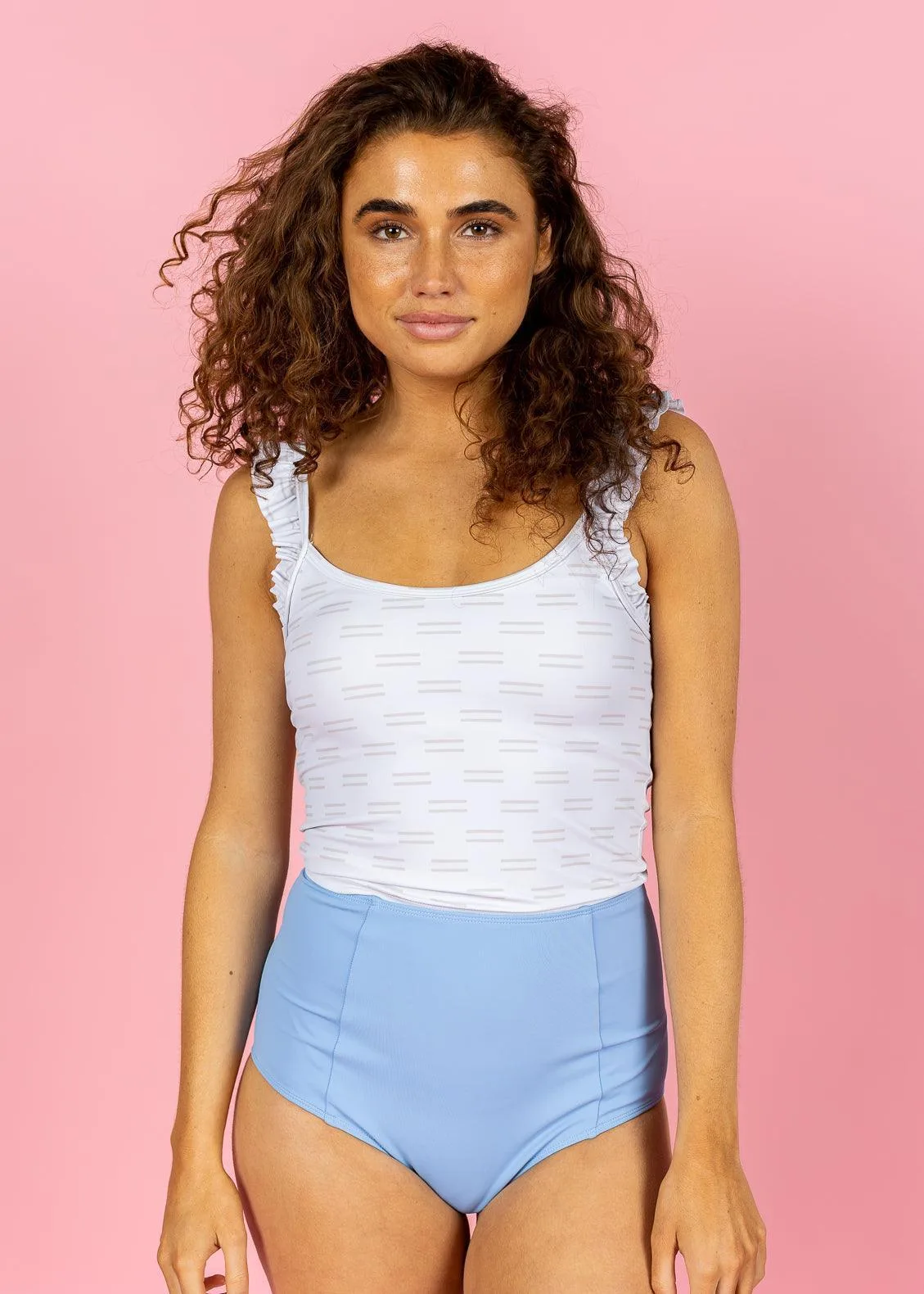 Cut High vs Mini Smocked Bottoms: ¿Cuál te queda mejor?