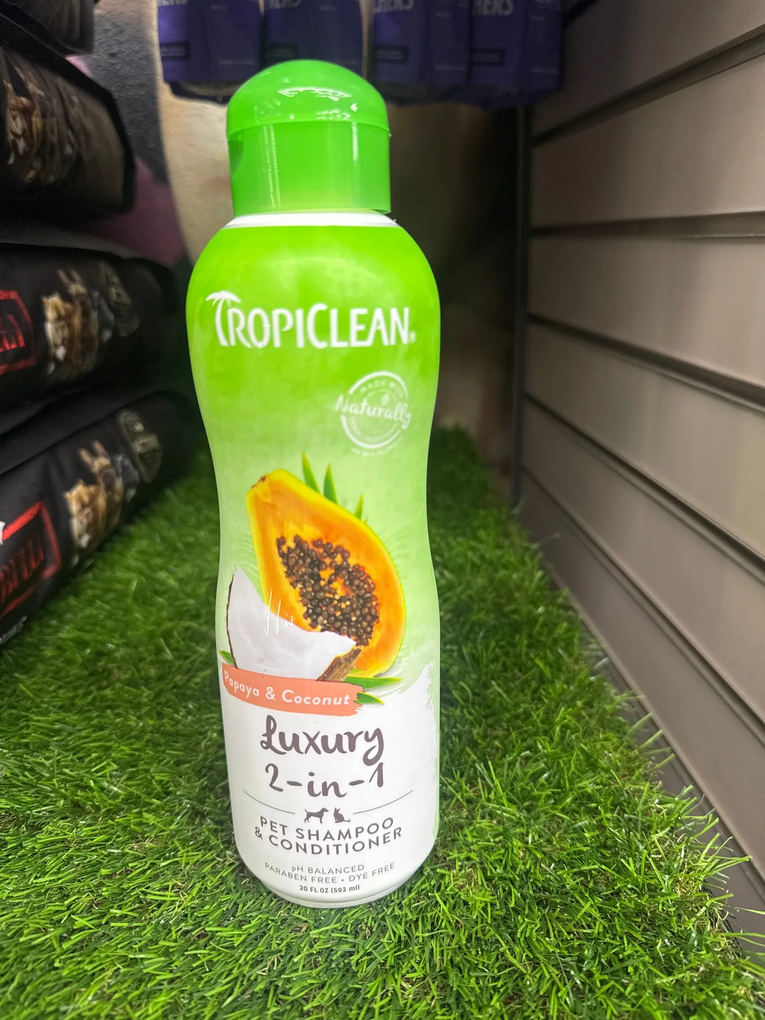 TropiClean Luxury 2in1 Shampoo: Como dar banho ao seu animal