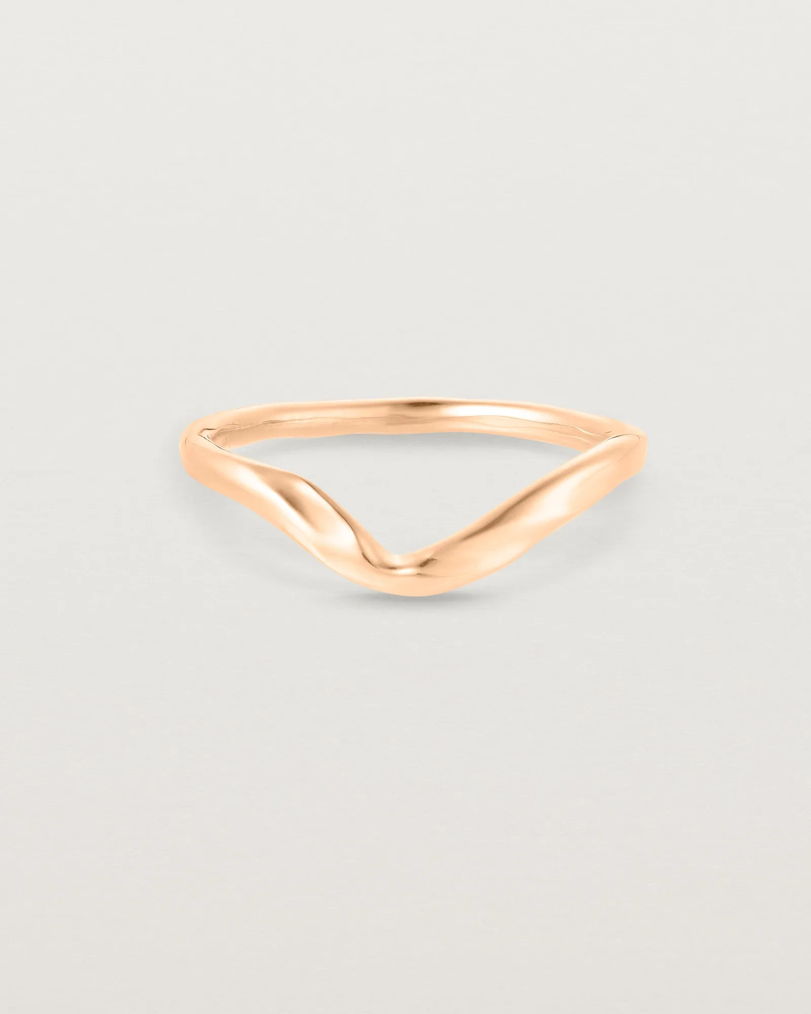 Bold Curve Ring 4mm vs Millgrain Wedding Ring 2mm: Which Band Suits You Best?