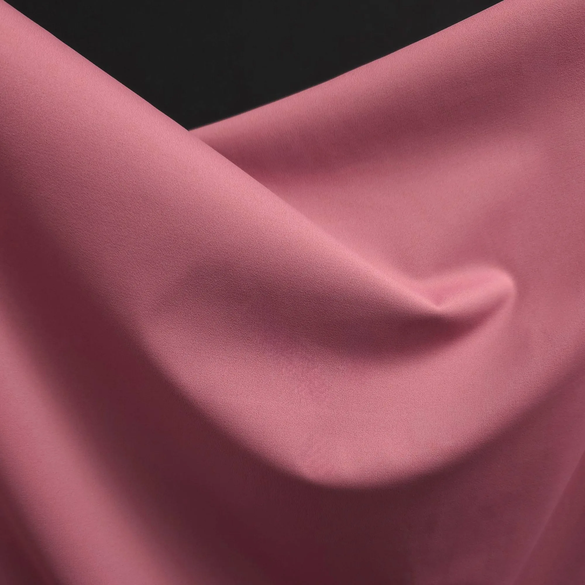 How to Sew Activewear Fabric Without Puckering