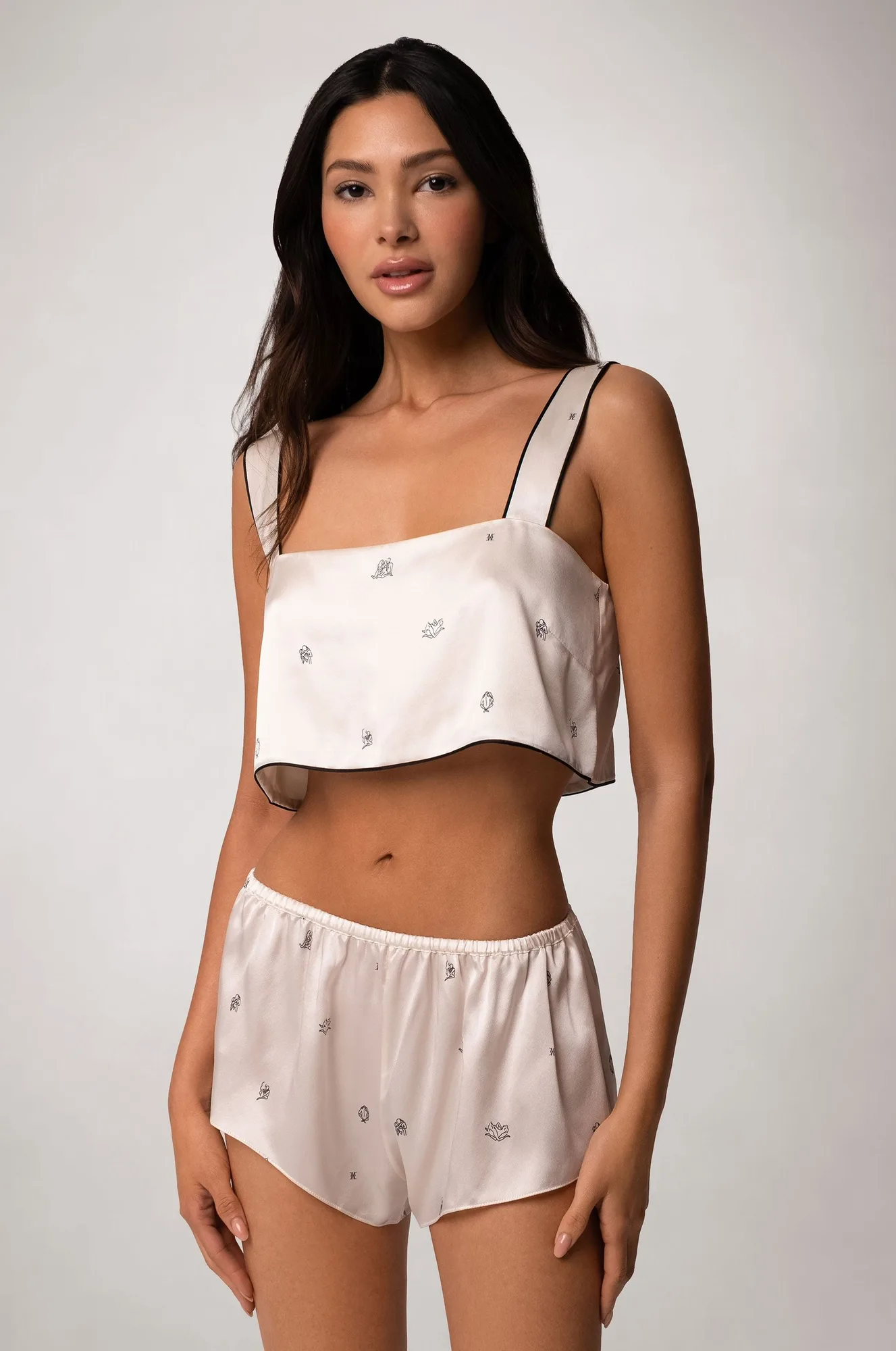 SILK LOUNGE LES PARTENAIRES TAP SHORT