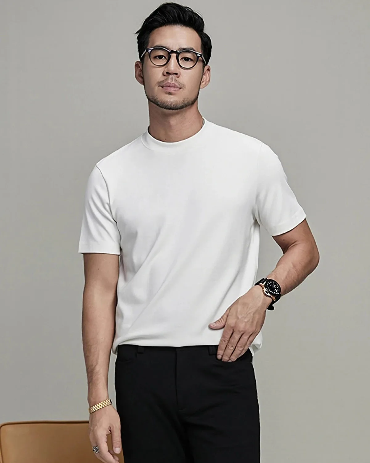 실크 저지 vs 실크 샤르뮤즈: 남성에게 더 좋은 것은?