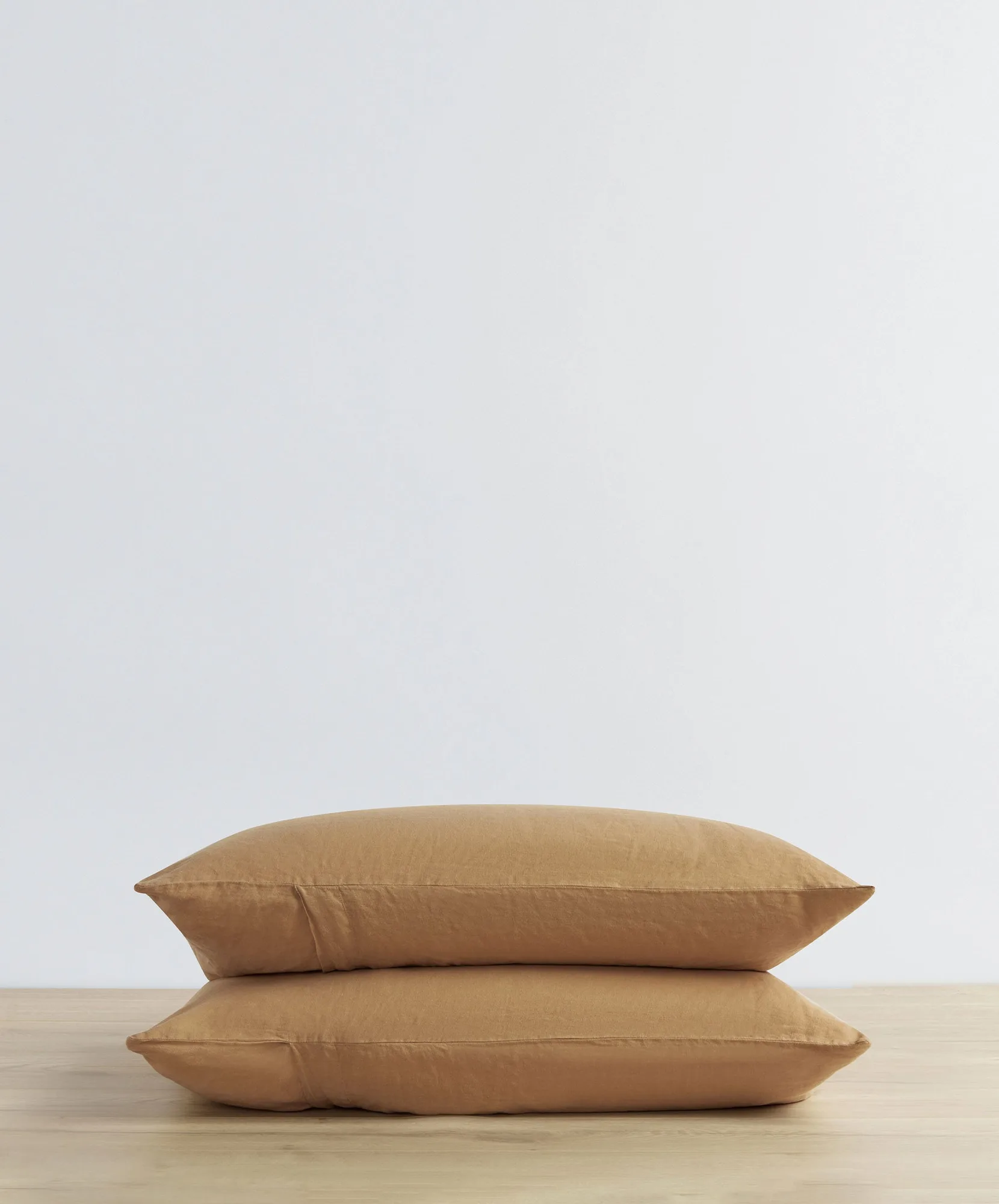 Linen vs Cotton Bedding: Which Fabric is Right for You?