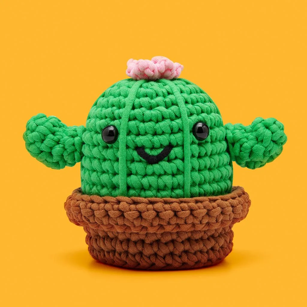 Why Crochet Kits Make the Perfect Corporate Gift: A Trend in Team Building and Wellness