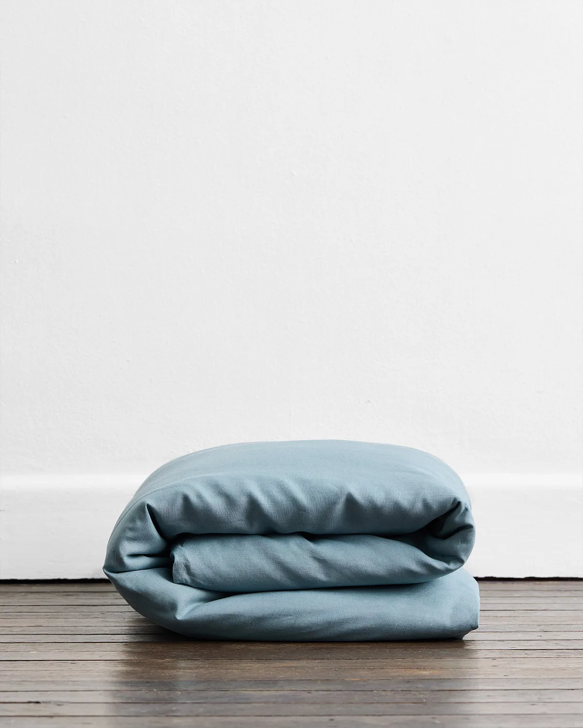 How to Layer a Linen Duvet Cover with a Quilted Pillowcase for a Luxe Bed