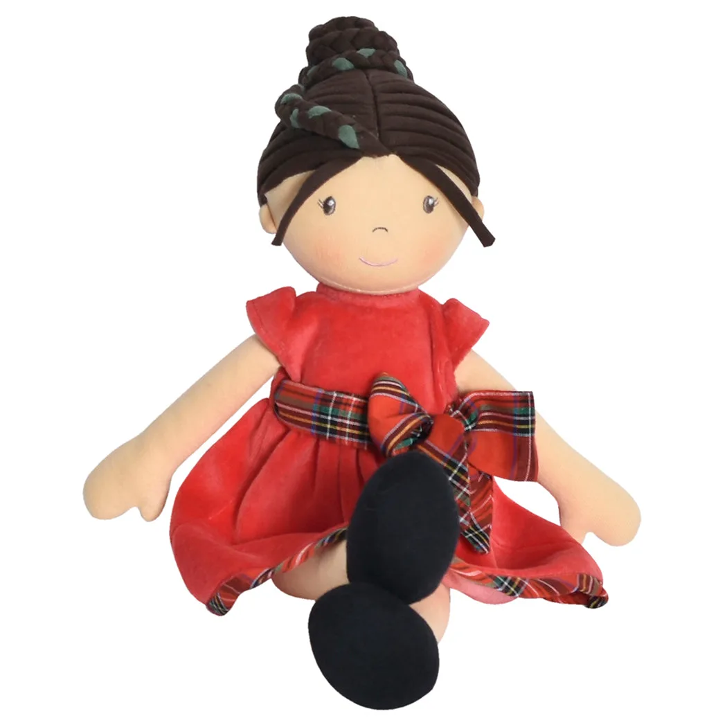How to Choose a Christmas Doll for Your Child