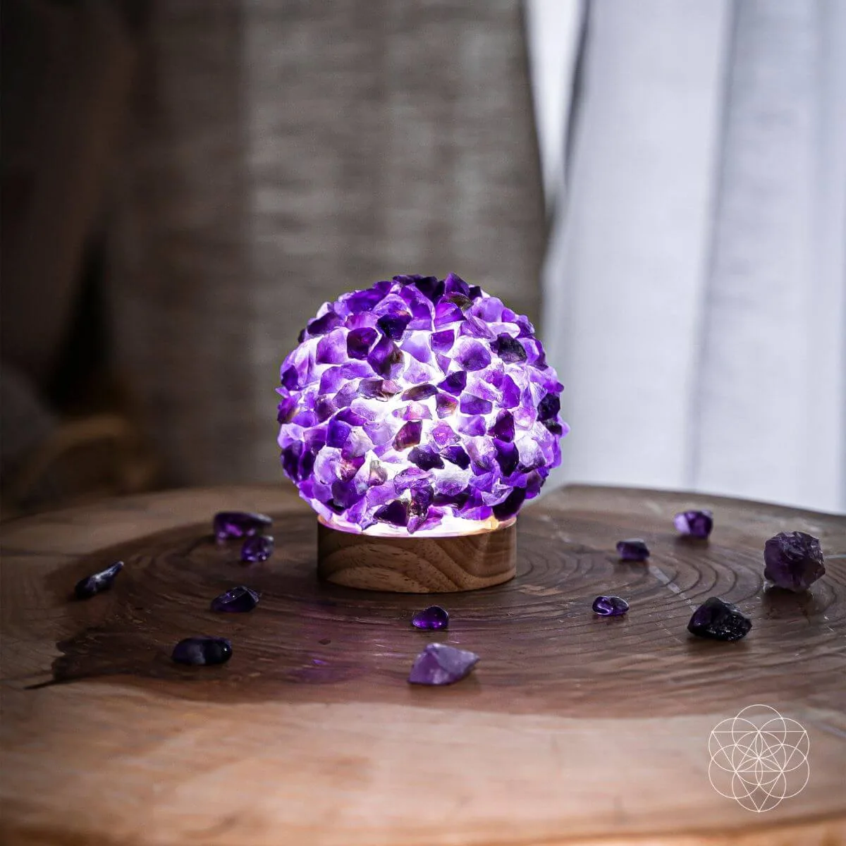 Crystal Lamp Buying Guide: Selenite vs Salt vs Amethyst - Which One is Right for You?