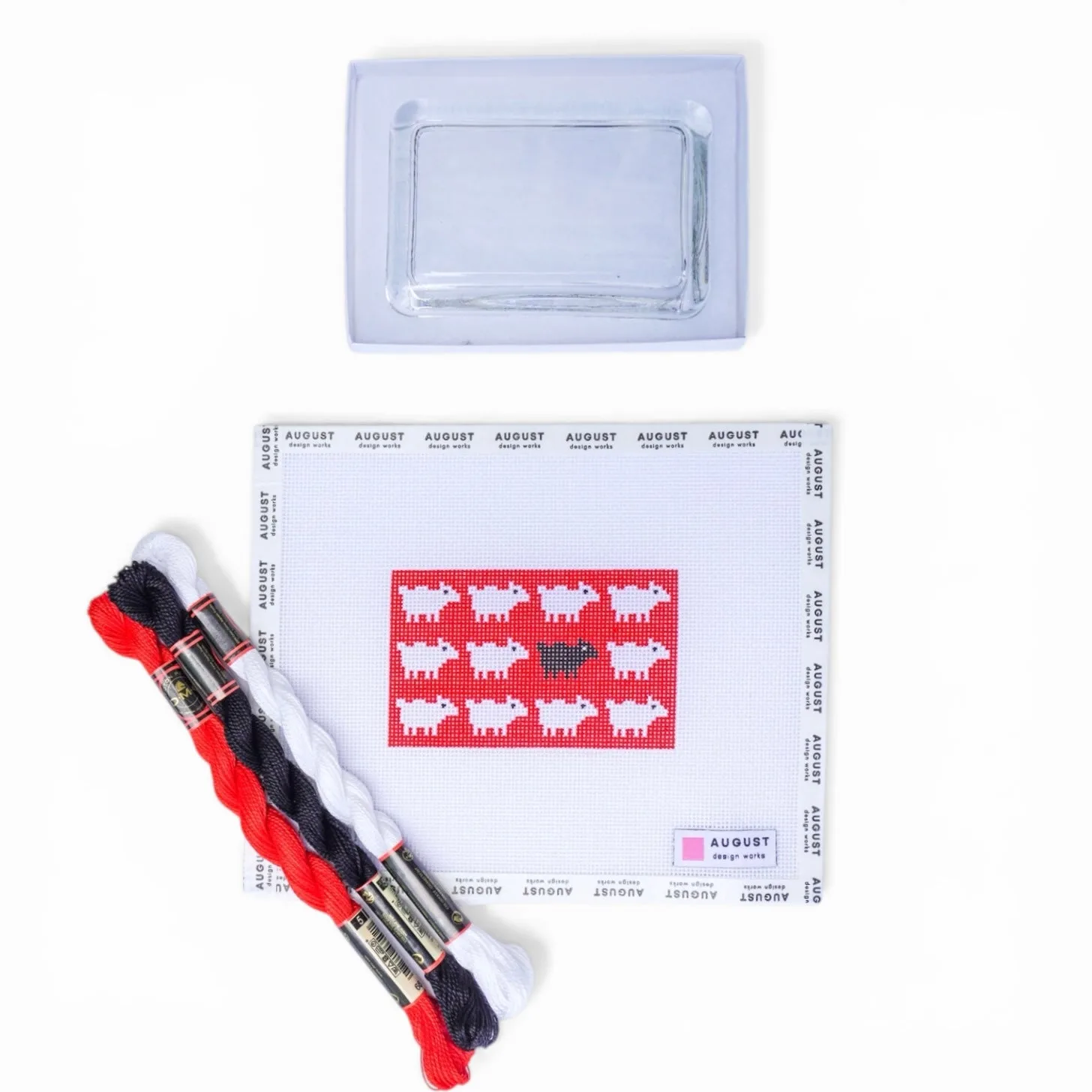 Kits presse-papiers ou broderie encadrée : comment finir une petite toile ?