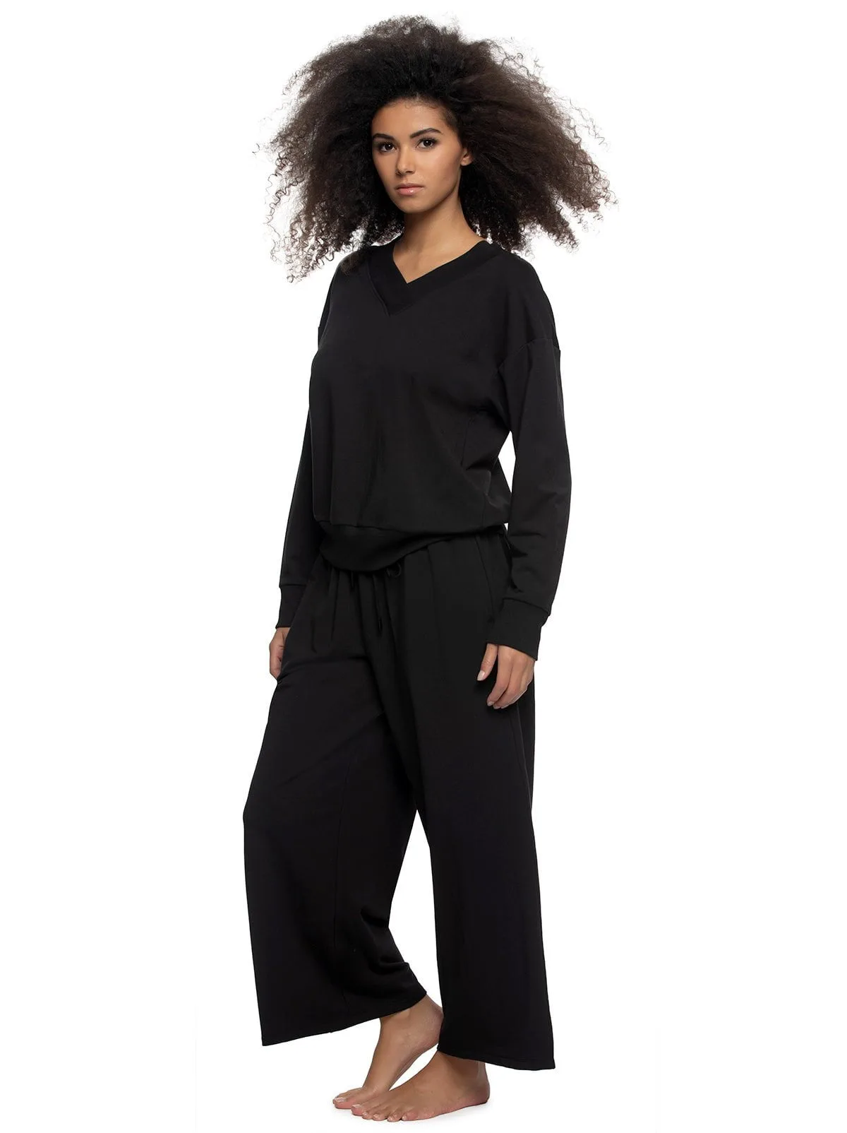 Pajama Pants vs. Shorts: Which Sleepwear for You?