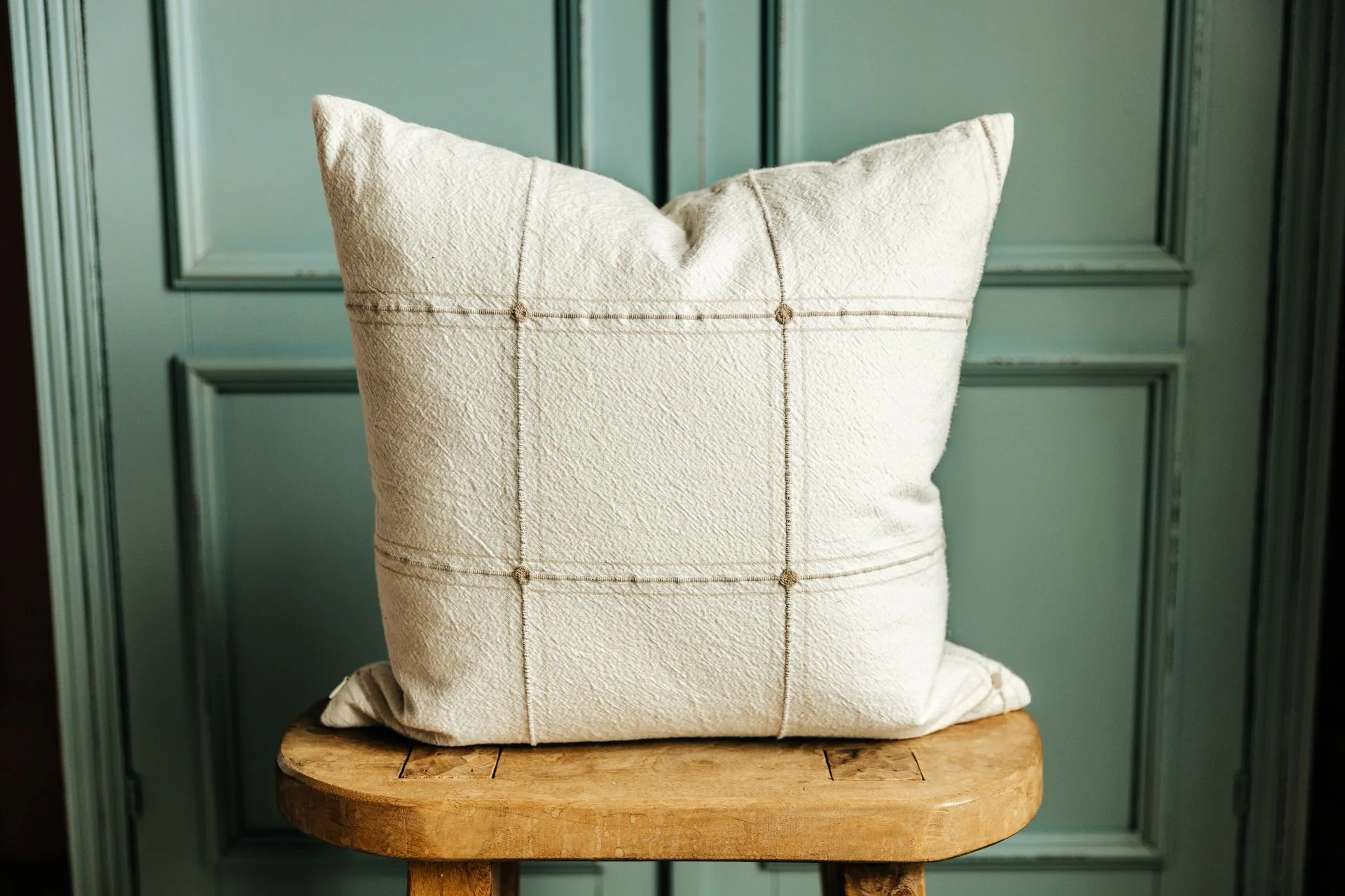 How to Choose the Right Pillow for Your Sleep Position