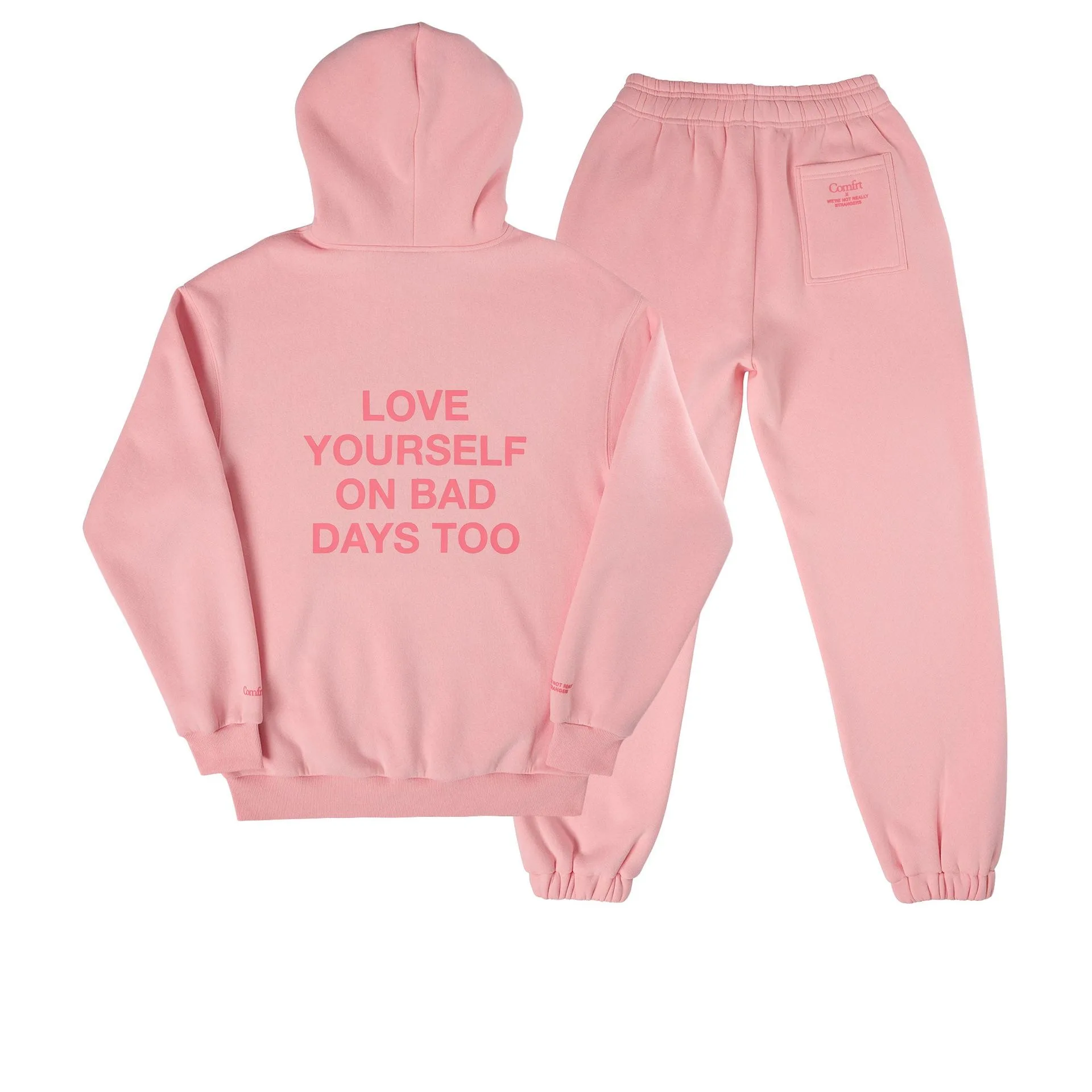 How to Style Oversized Hoodies and Sweat Sets for a Chic Streetwear Look
