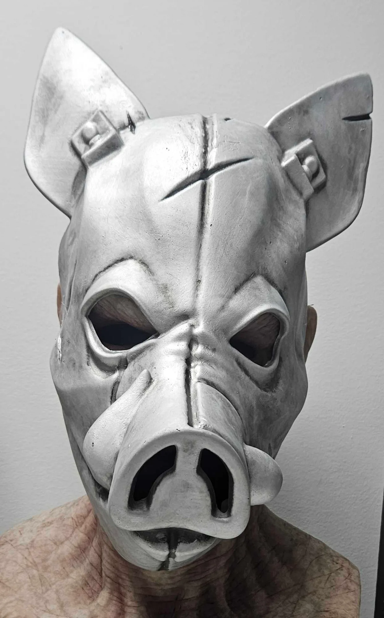 Hans The Butcher Mask: Tips for Use and Display