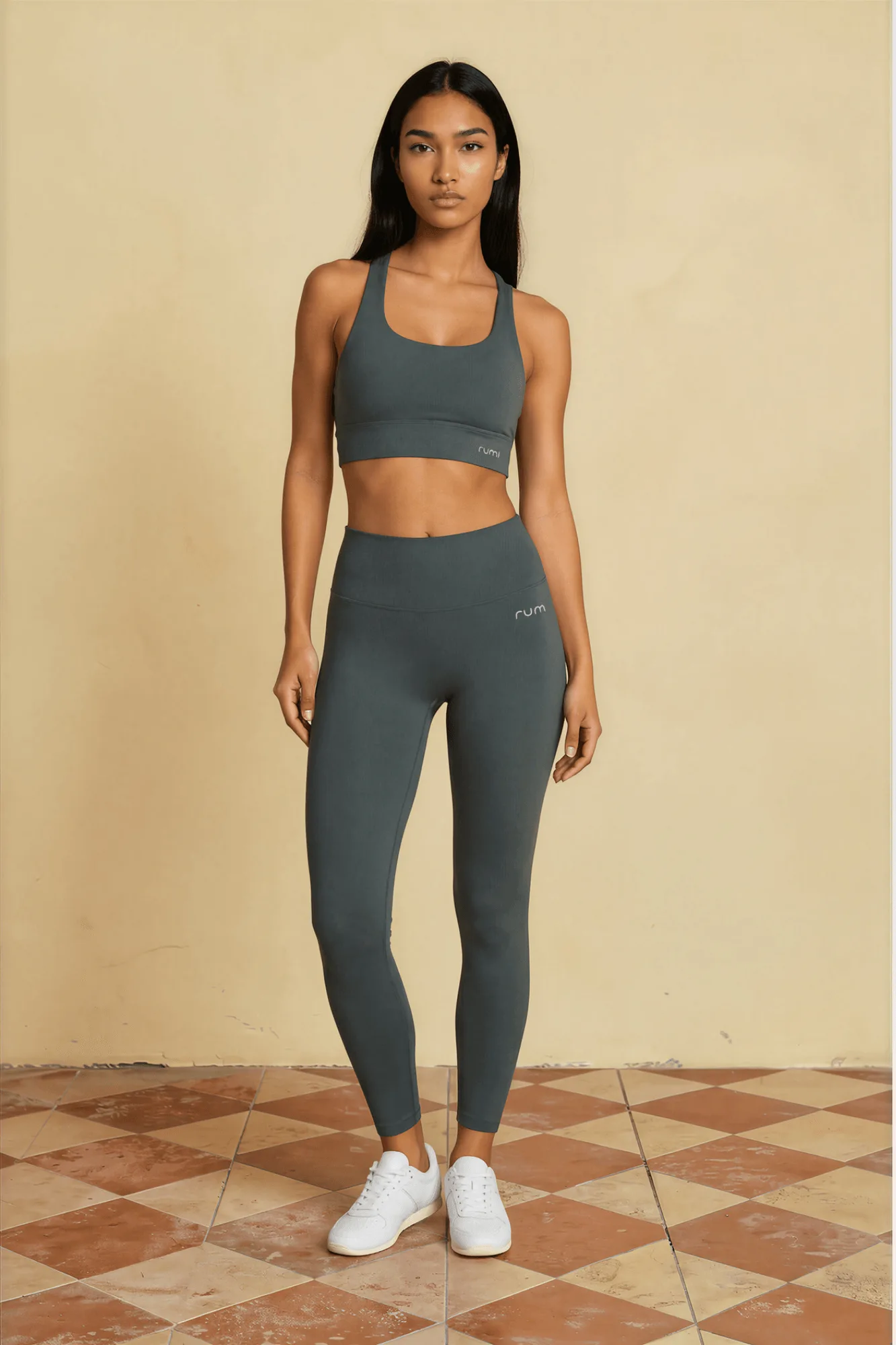 W SunSoft Flow Pants 25" + Stringy Bra - Forest Deep