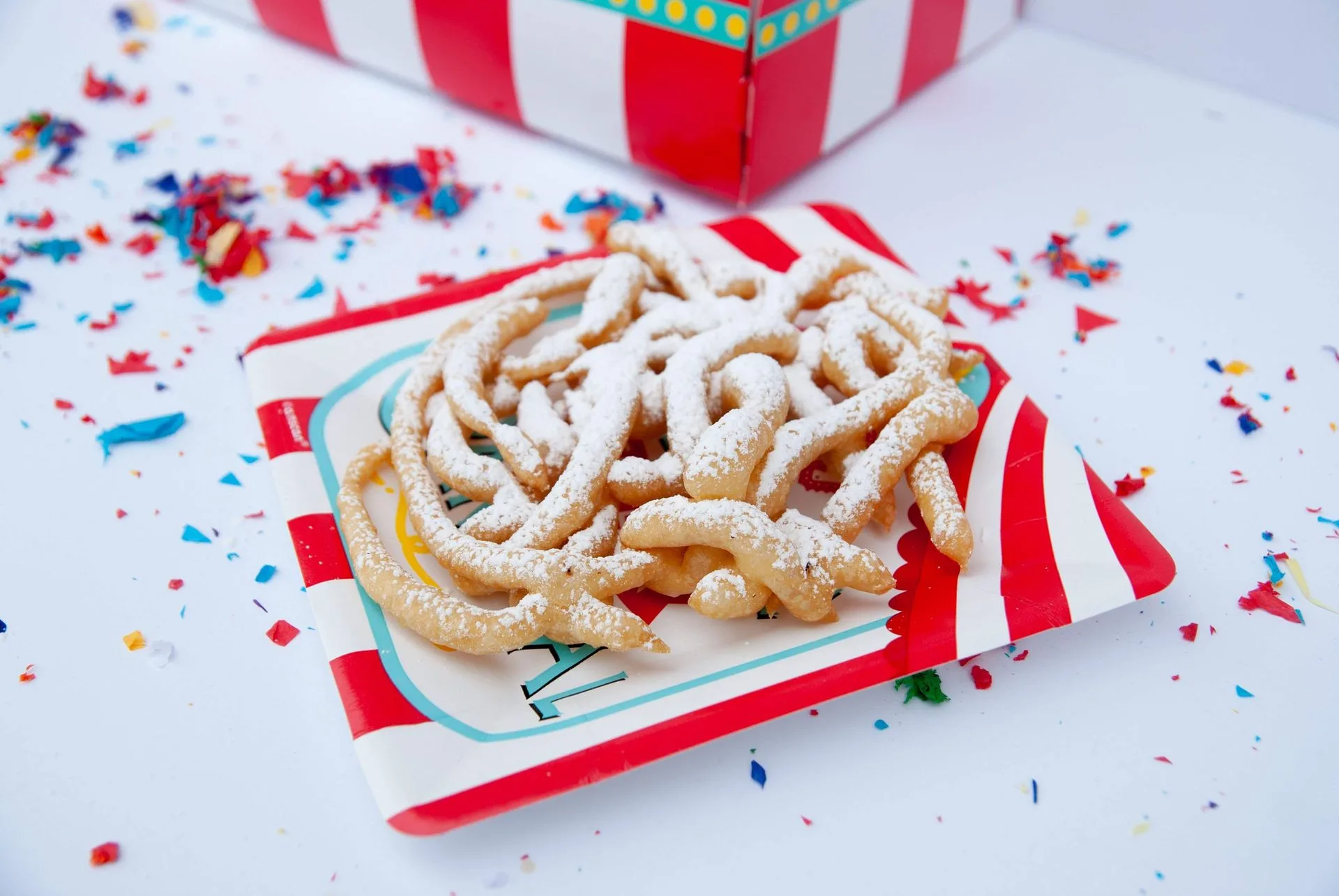 Gluten-Free Funnel Cake Mix vs. Regular Funnel Cake Mix: What's the Difference?