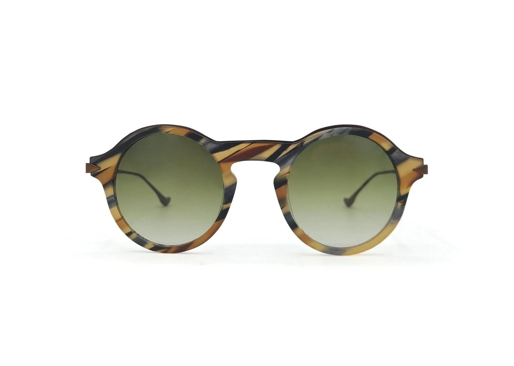 How to Style Dali Sunglasses for a Bold Look