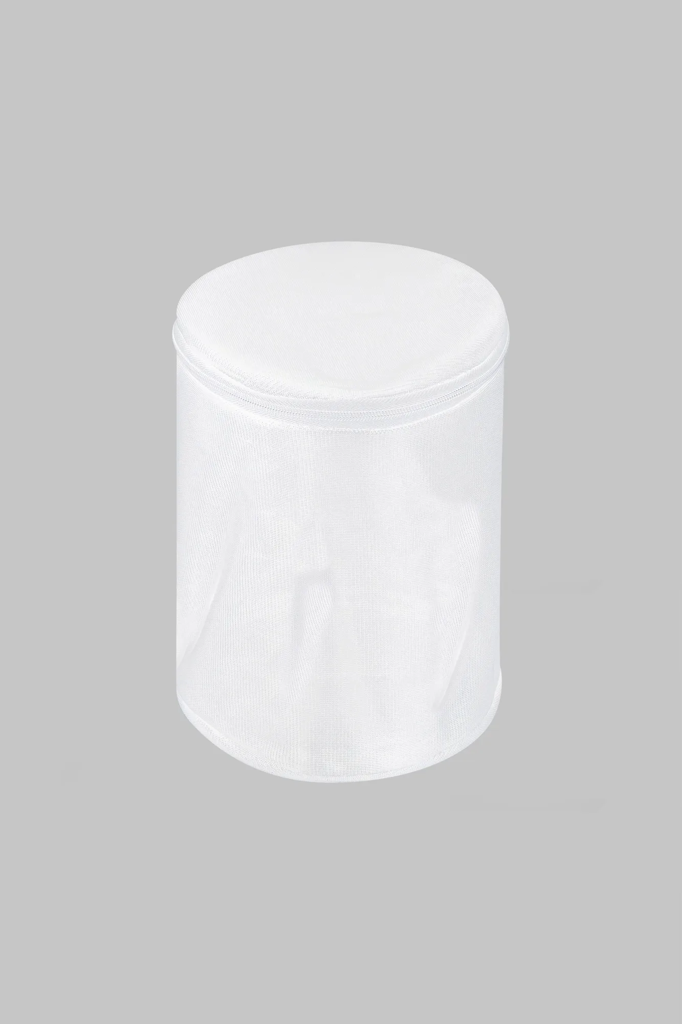 Utiliser un filet de lavage pour lingerie délicate