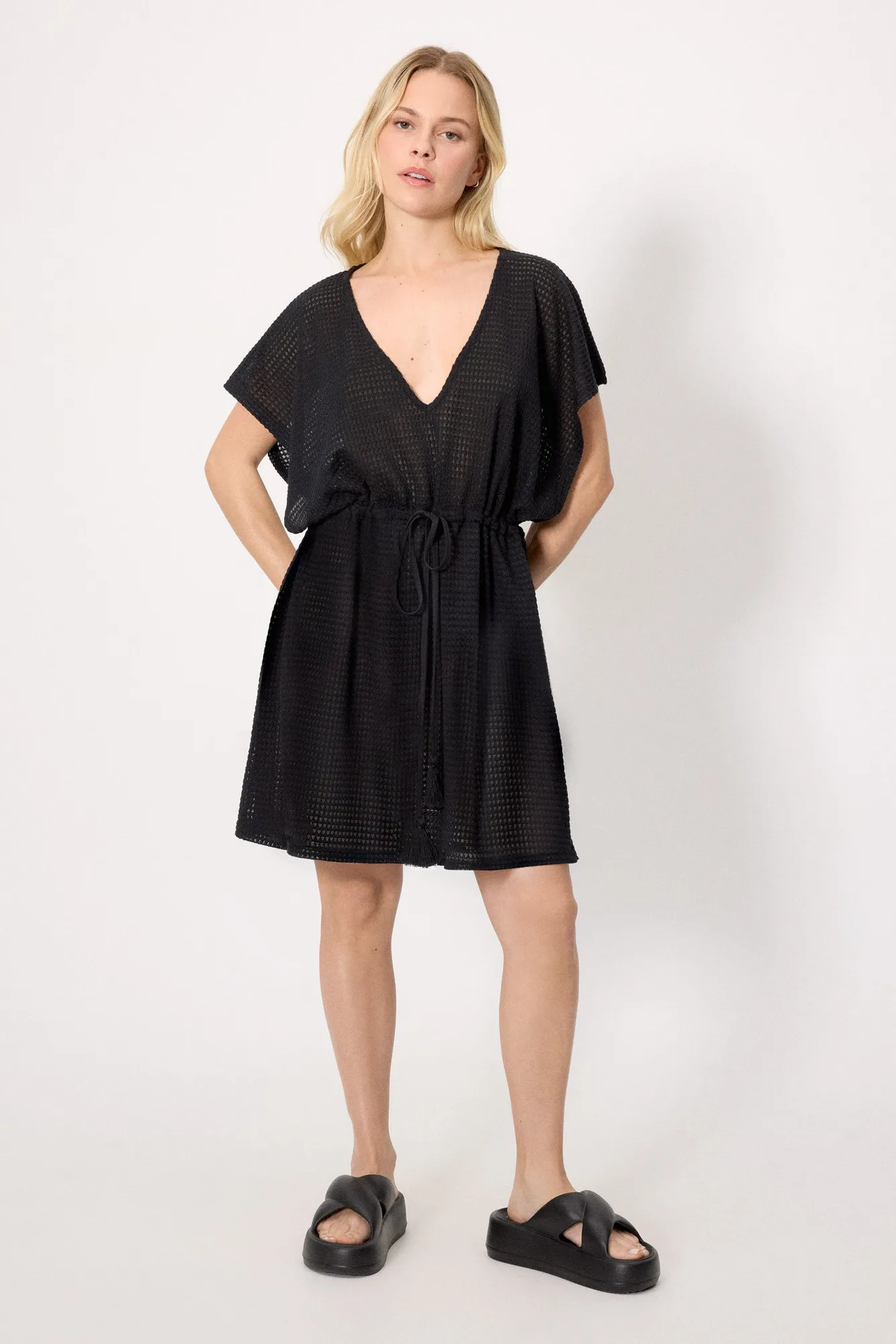 Kaftán Calado Negro: Styling & Occasion Guide