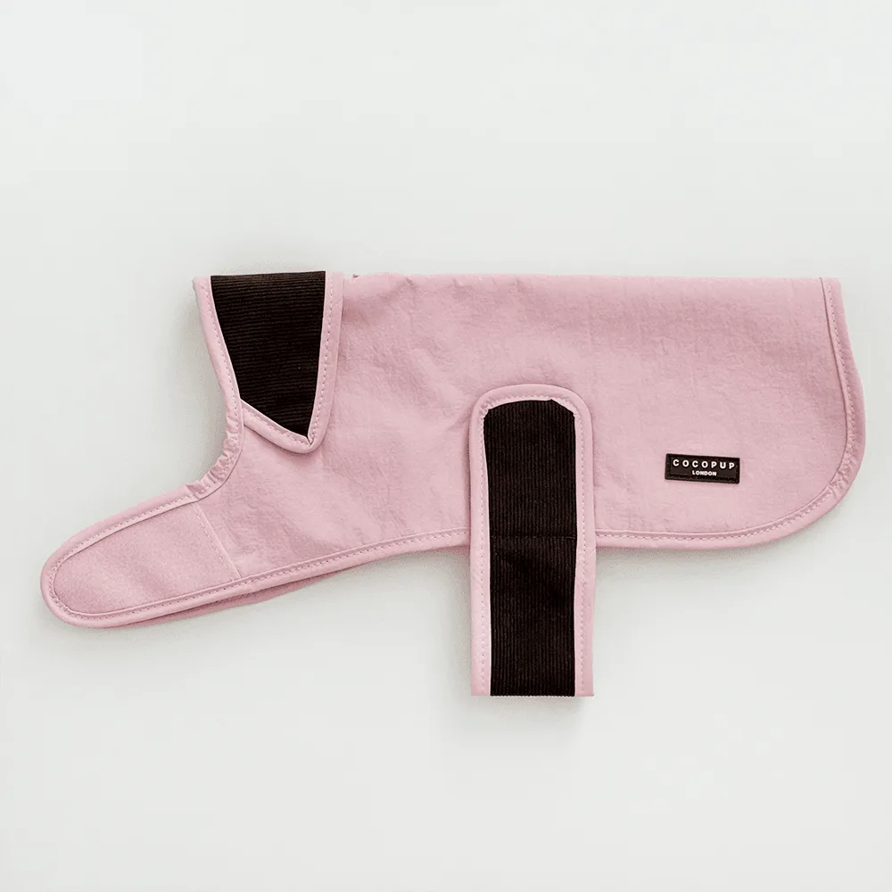 Manteau matelassé vs. polaire pour chien : lequel est le plus chaud ?