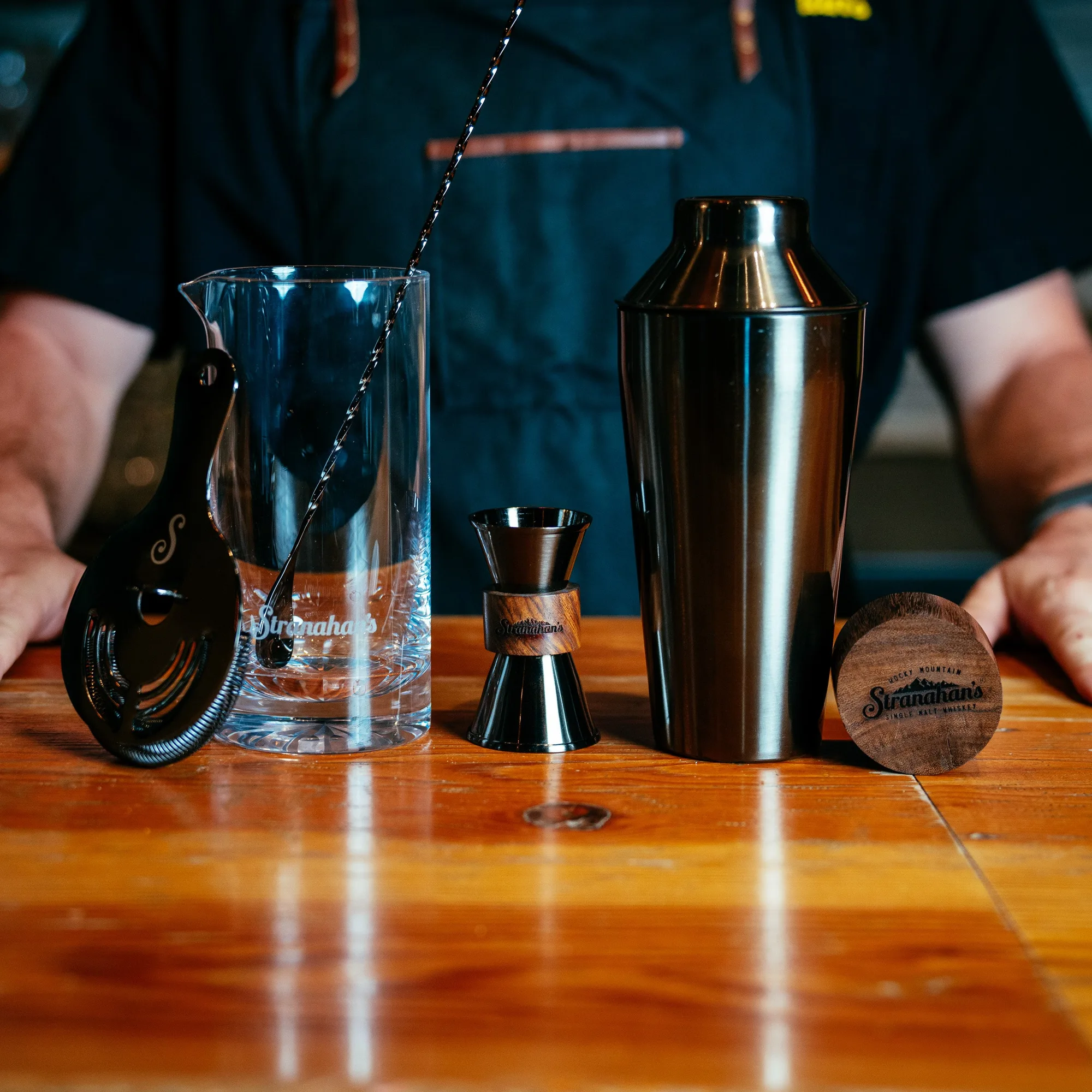 Wood & Gunmetal Cocktail Set