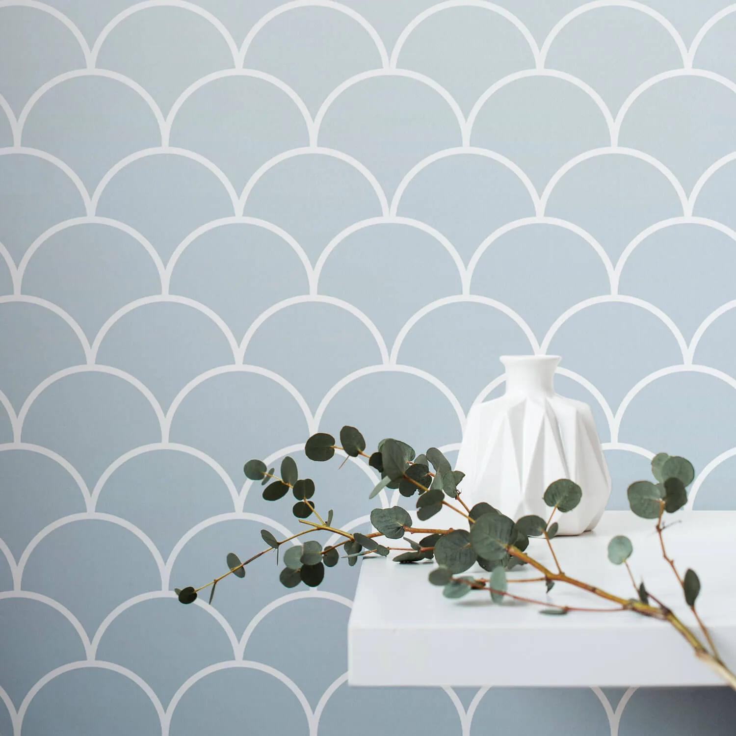 Kids Room Ideas: Blue Ombre Scallops Wallpaper
