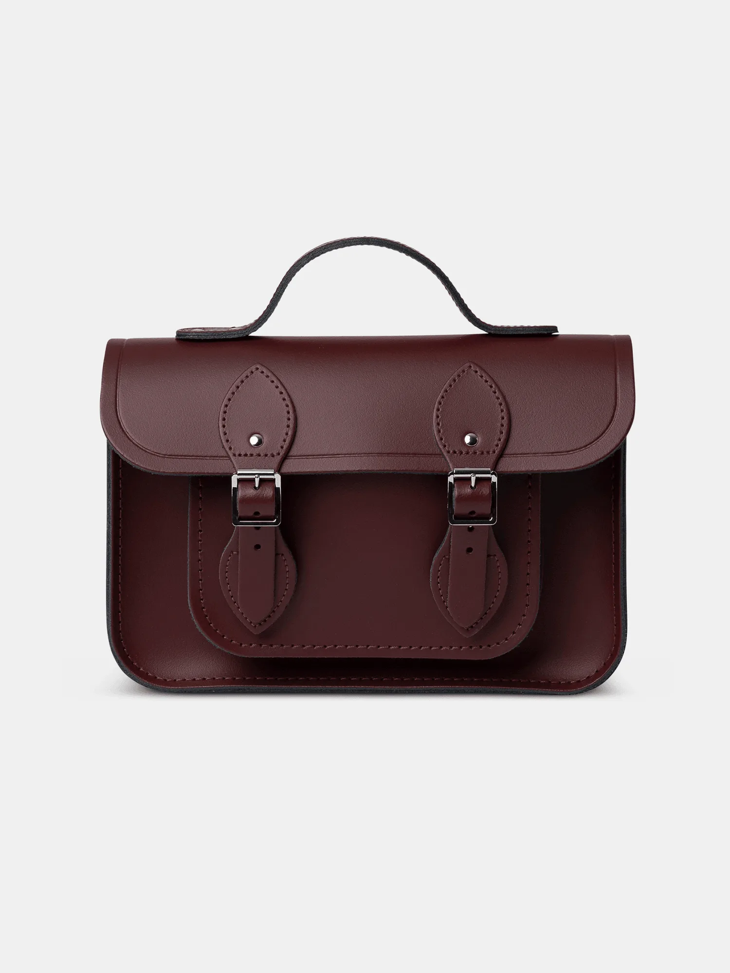 Que contient le Batchel Oxblood 11 pouces ? Guide de capacité