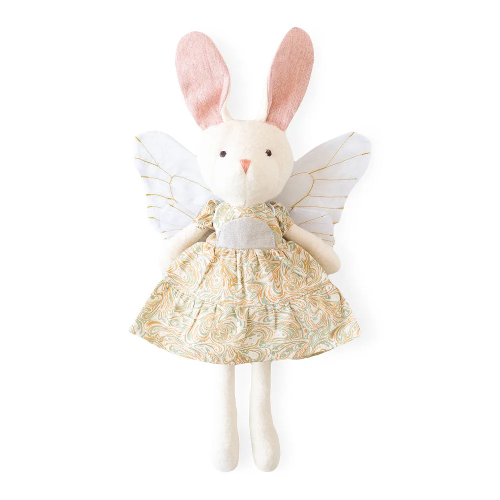 Emma Rabbit in haar knusse outfit kleden