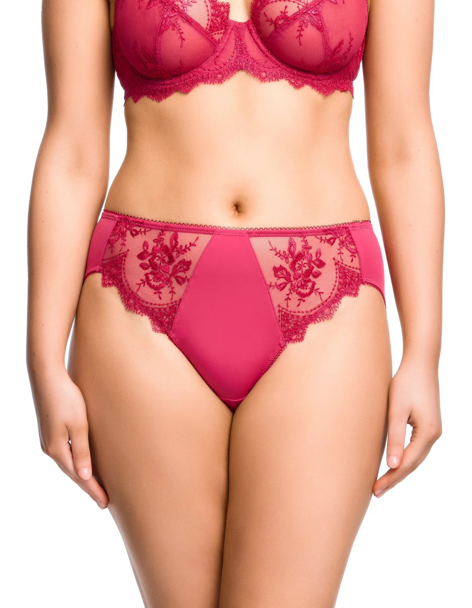 So finden Sie den passenden Hi-Cut-Slip für Ihre Figur