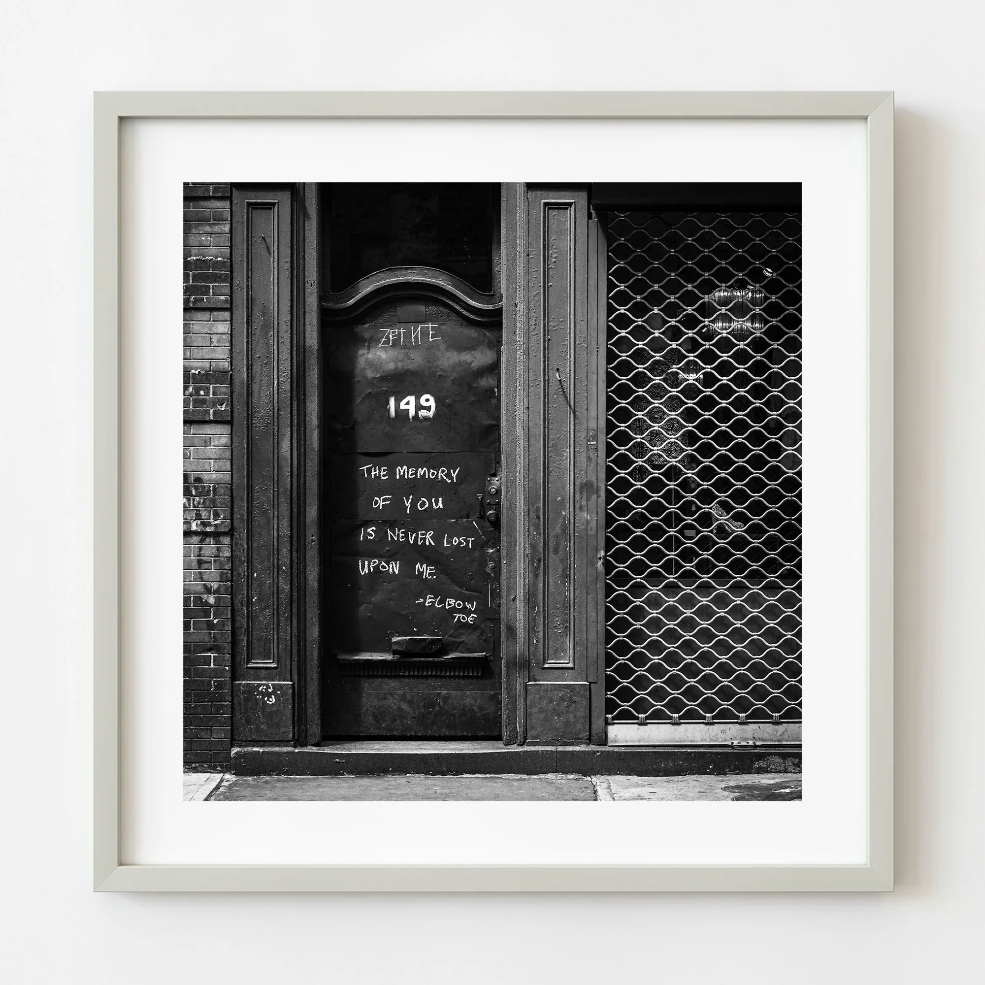 Handwritten Memory Door Manhattan Black And White | Limited Edition of 10