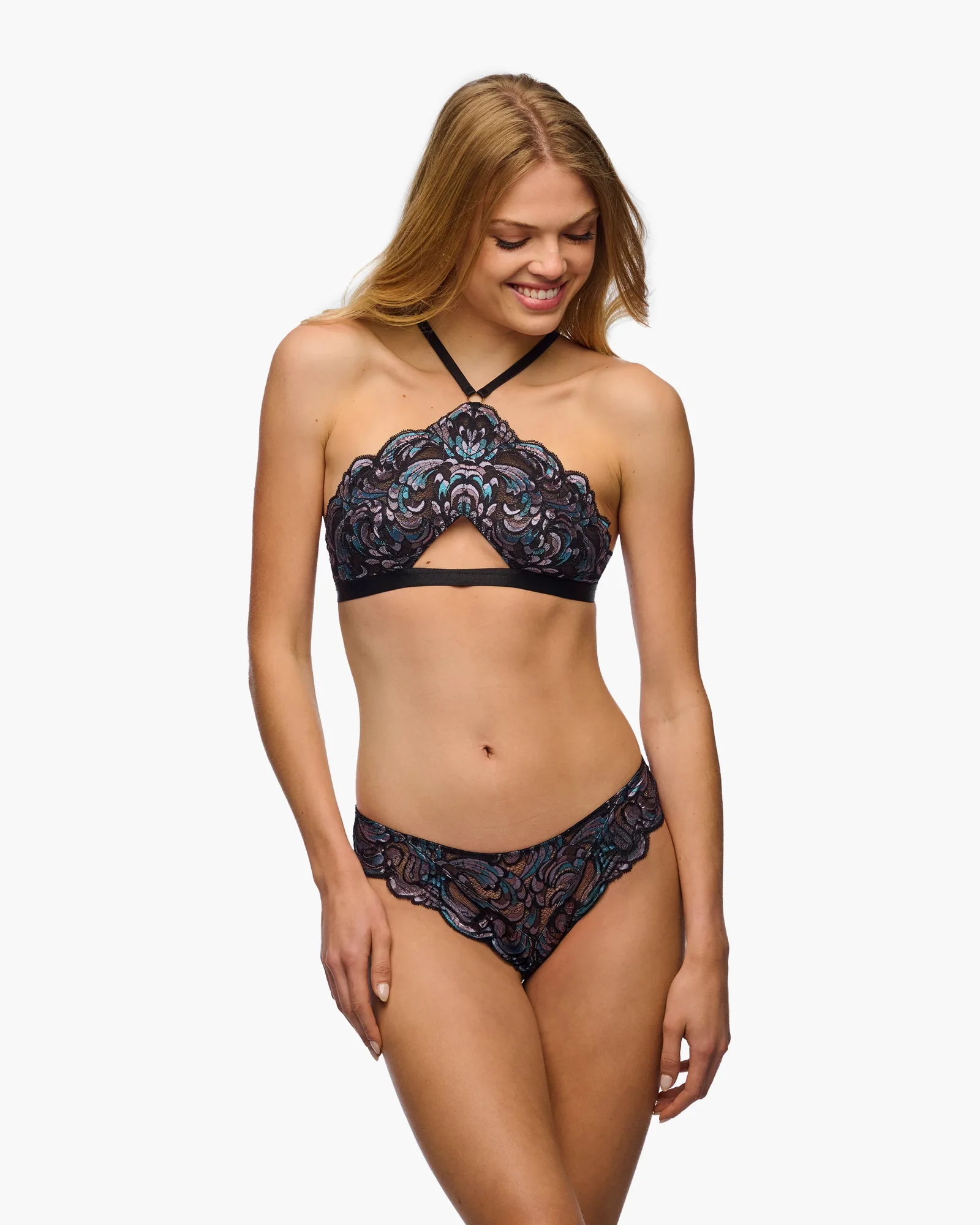 Bralette de cuello alto