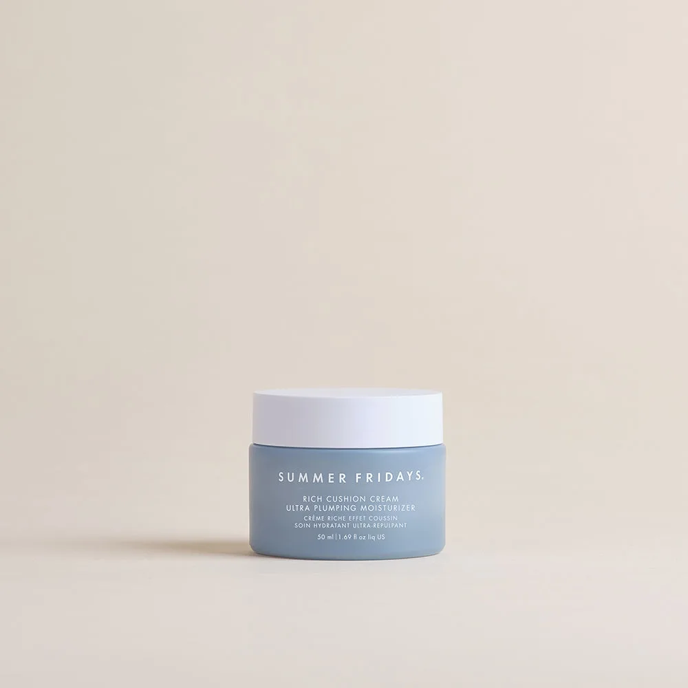 Body Moisturizer vs. Body Oil: Which Hydration Method Is Best for Your Skin?