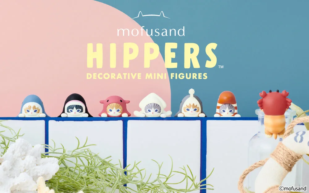 How to Display HIPPERS and Mini Figures on a Small Shelf