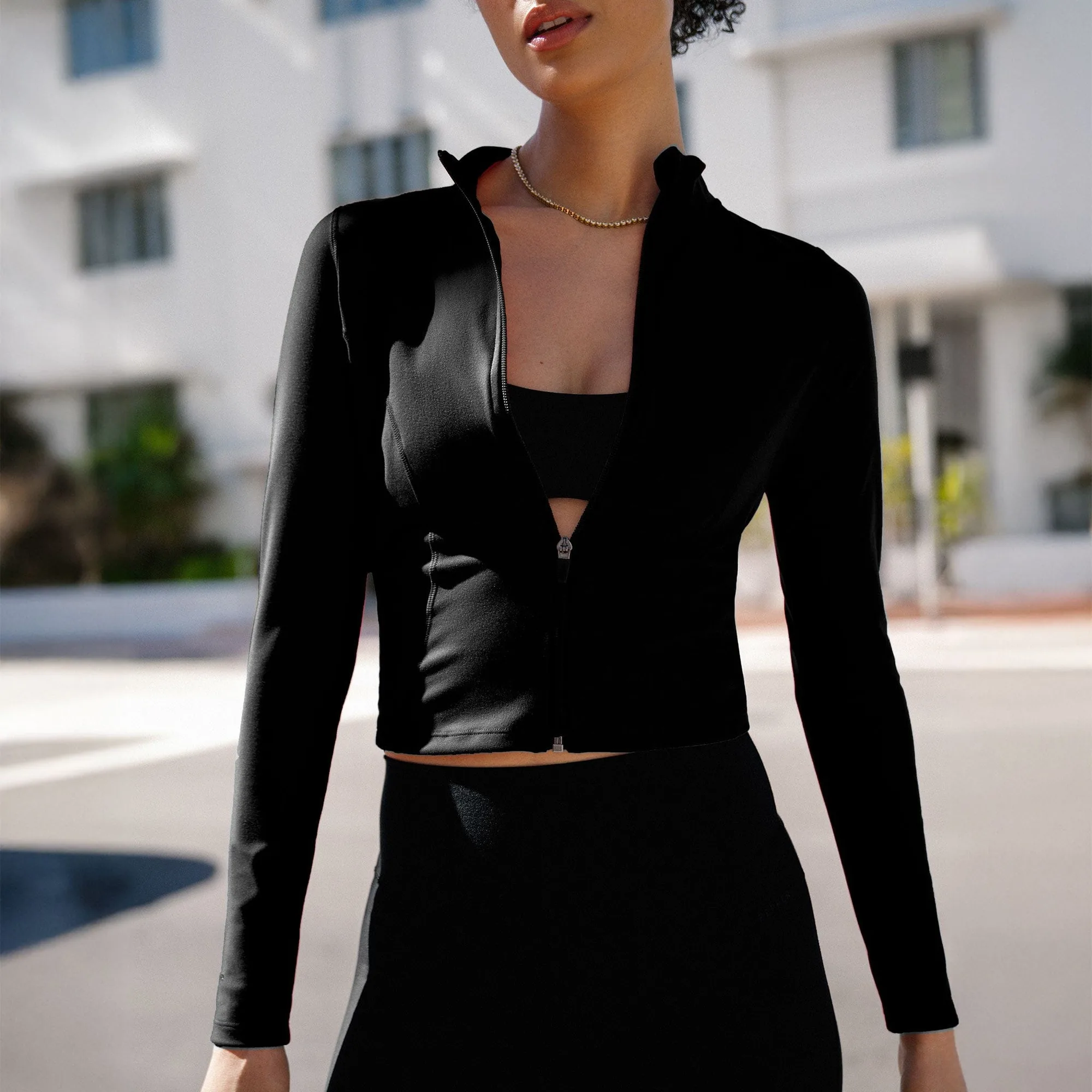 Shrug vs. Zip Up Jacket: Which Layer Suits Your Outfit?