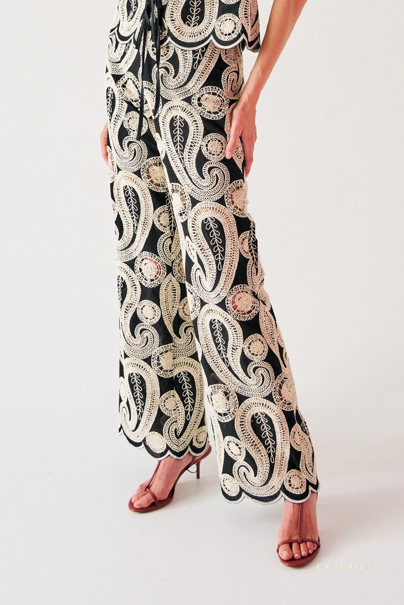 Pantalones Celine