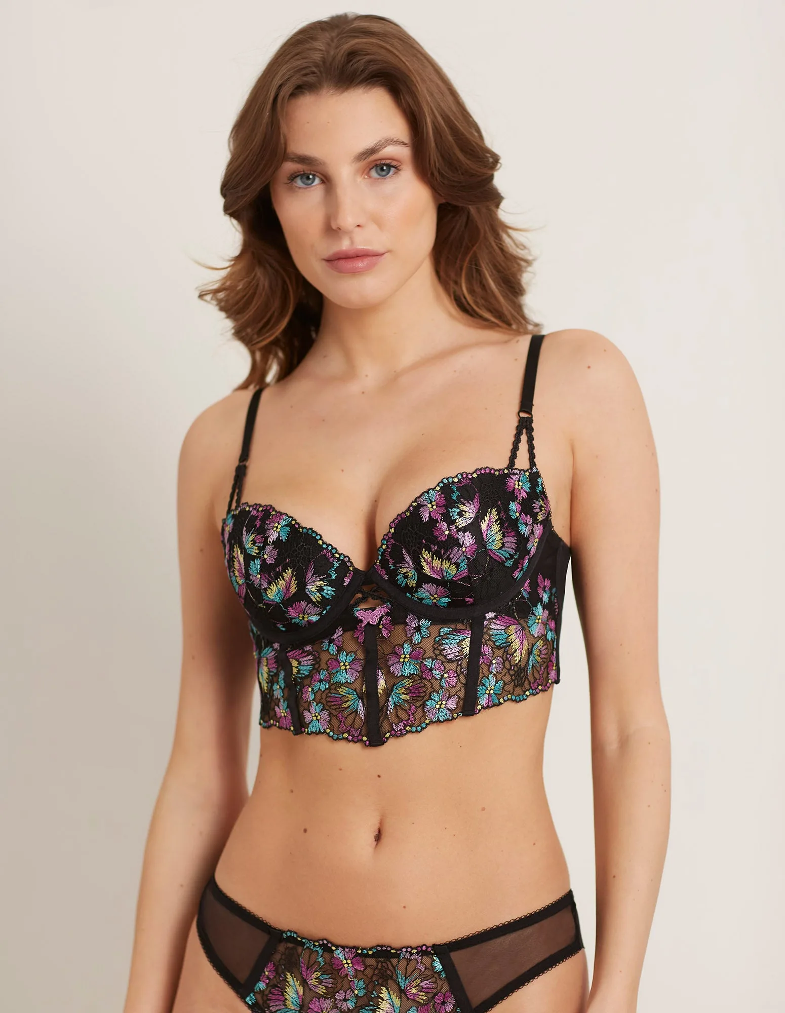 Can You Wear a Bustier as a Top? Styling FAQ