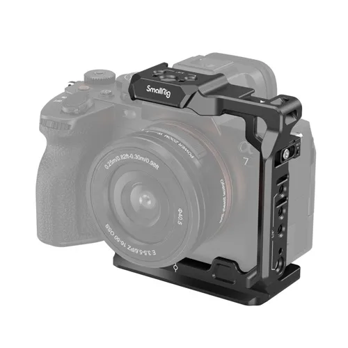 How to Install a SmallRig Half Cage on Sony A7 IV