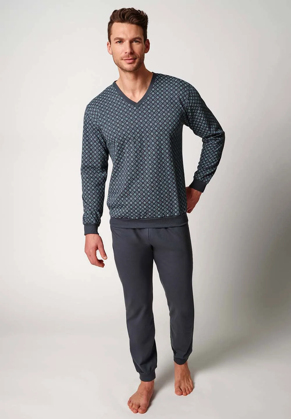 Pyjama Casual at Home lang | graphique minimal 110134-01H409