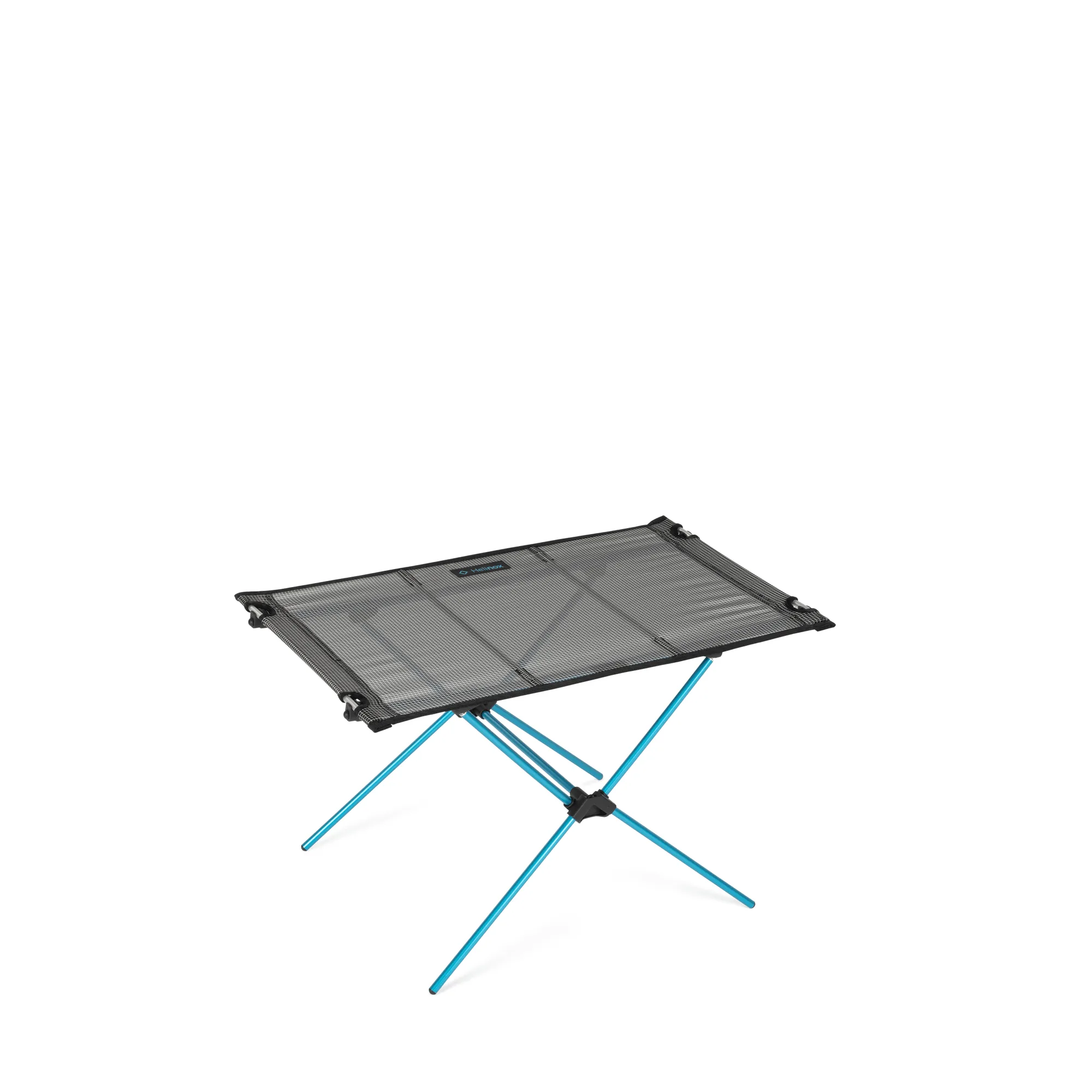 Helinox Table One مقابل Table Zero LT: أيهما تختار