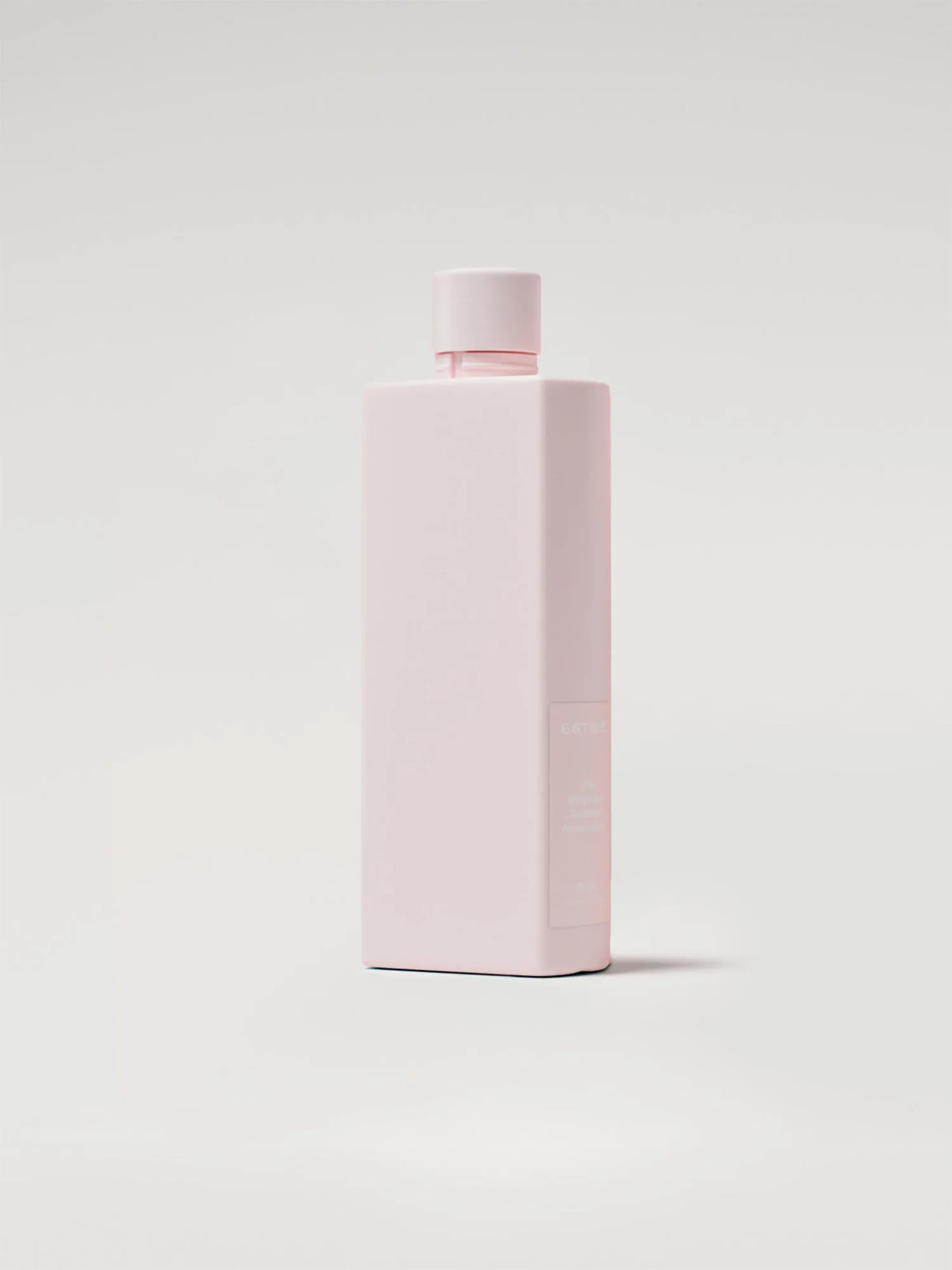 Antyperspirant z możliwością uzupełnienia vs. dezodorant w plastiku: który wygrywa?