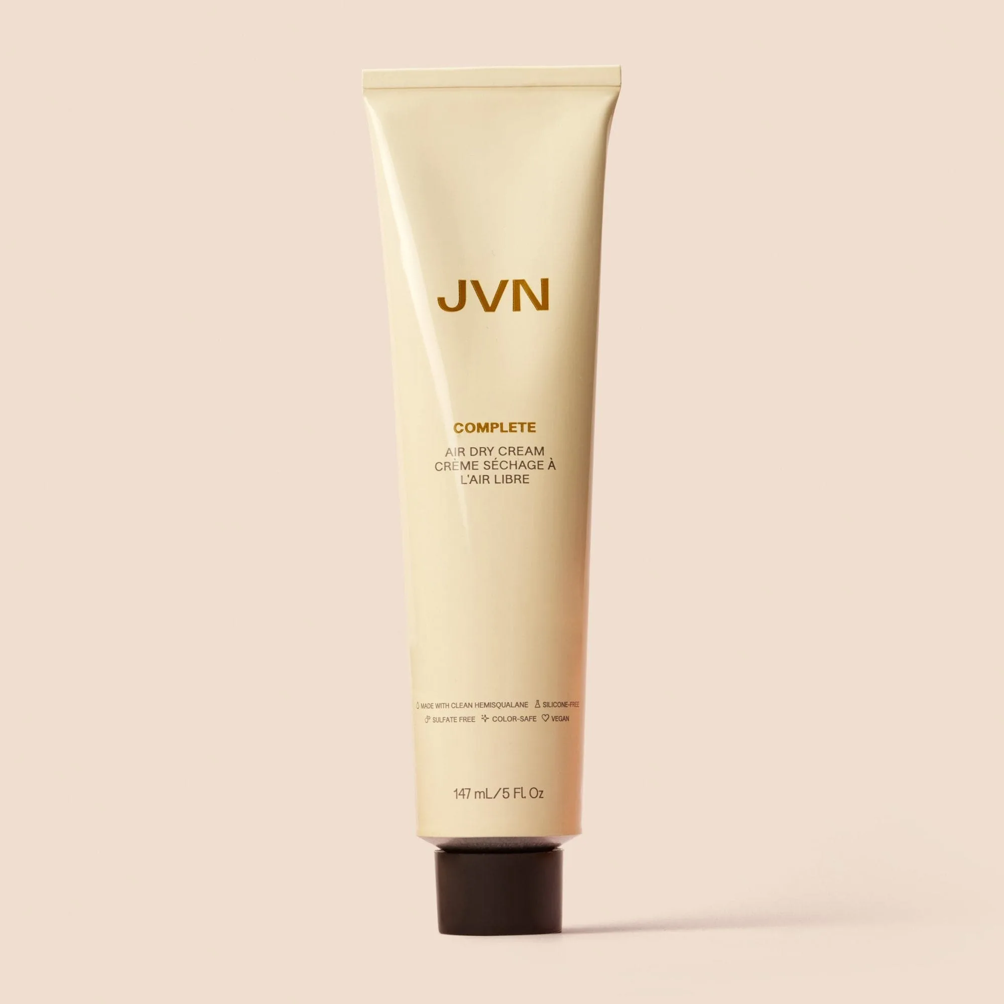 How to Refresh Second-Day Waves Without Washing: Styler and Accessory Tips