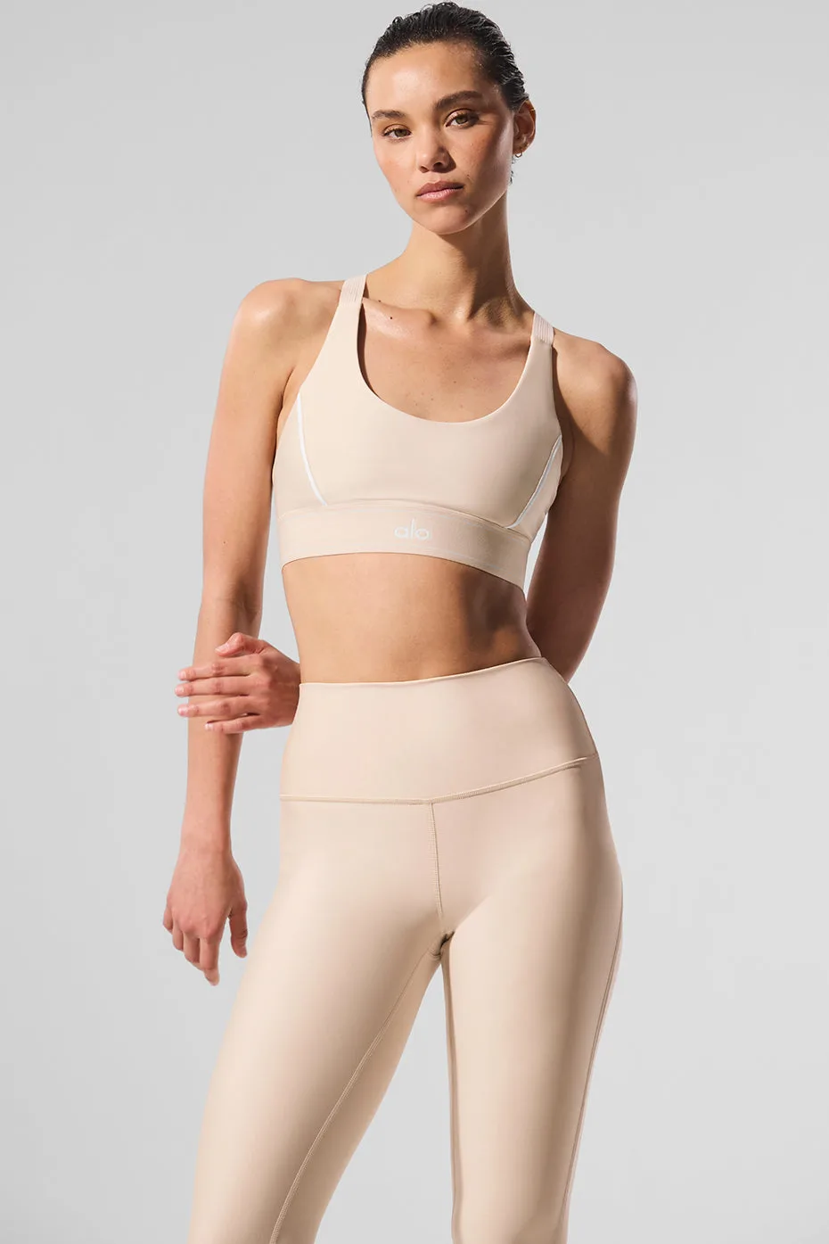 How to Care for Alo Yoga Bras: Tips for Maintaining Support and Shape