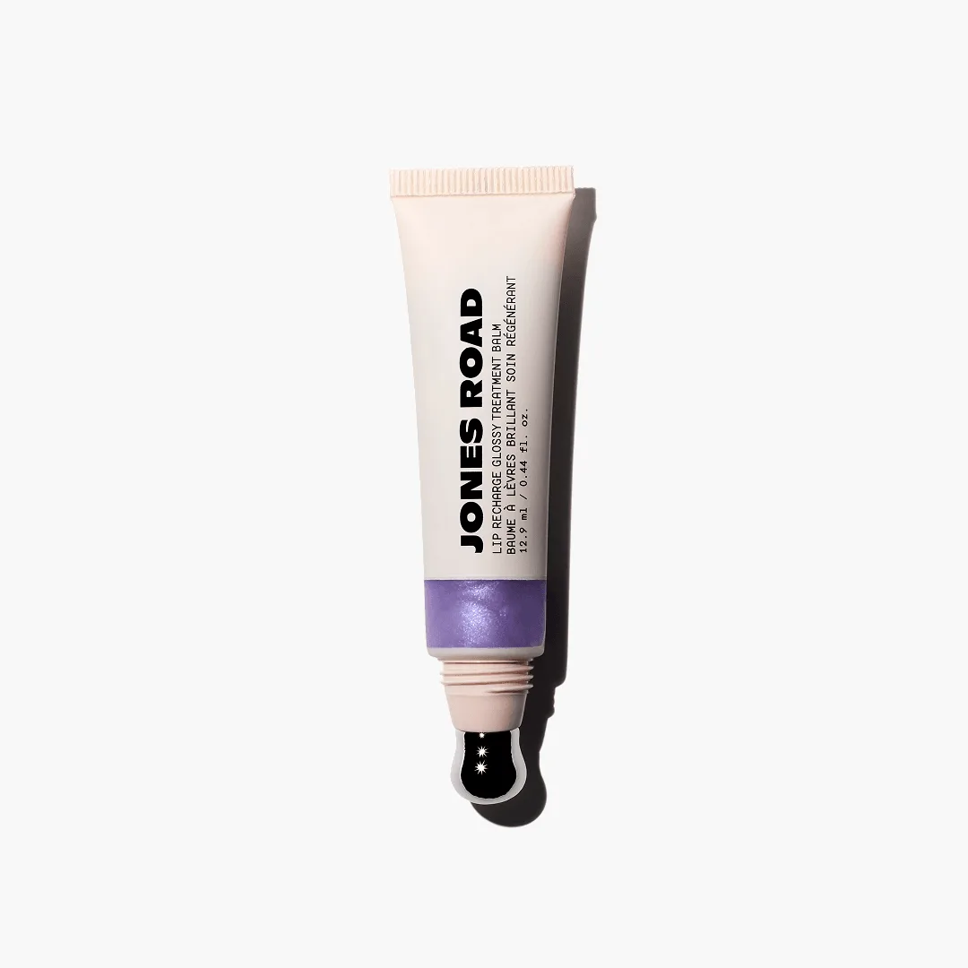 Lip Recharge أم Miracle Balm: أيهما أفضل للعناية بالشفاه؟