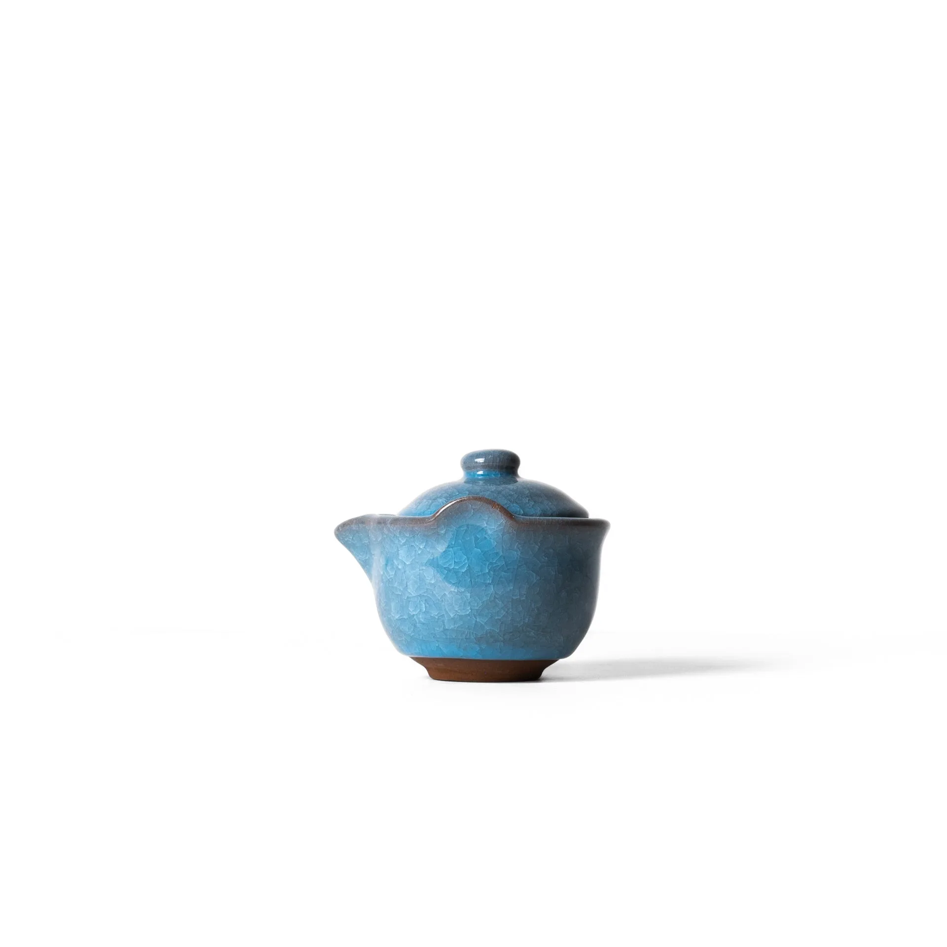 青磁蓋碗で功夫茶を淹れる方法