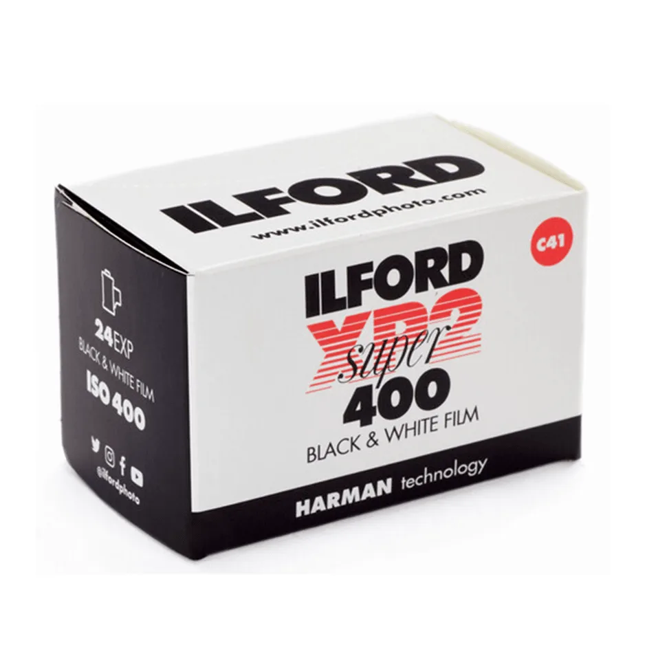 Ilford XP2 Super 400: guida alla pellicola B/N C41