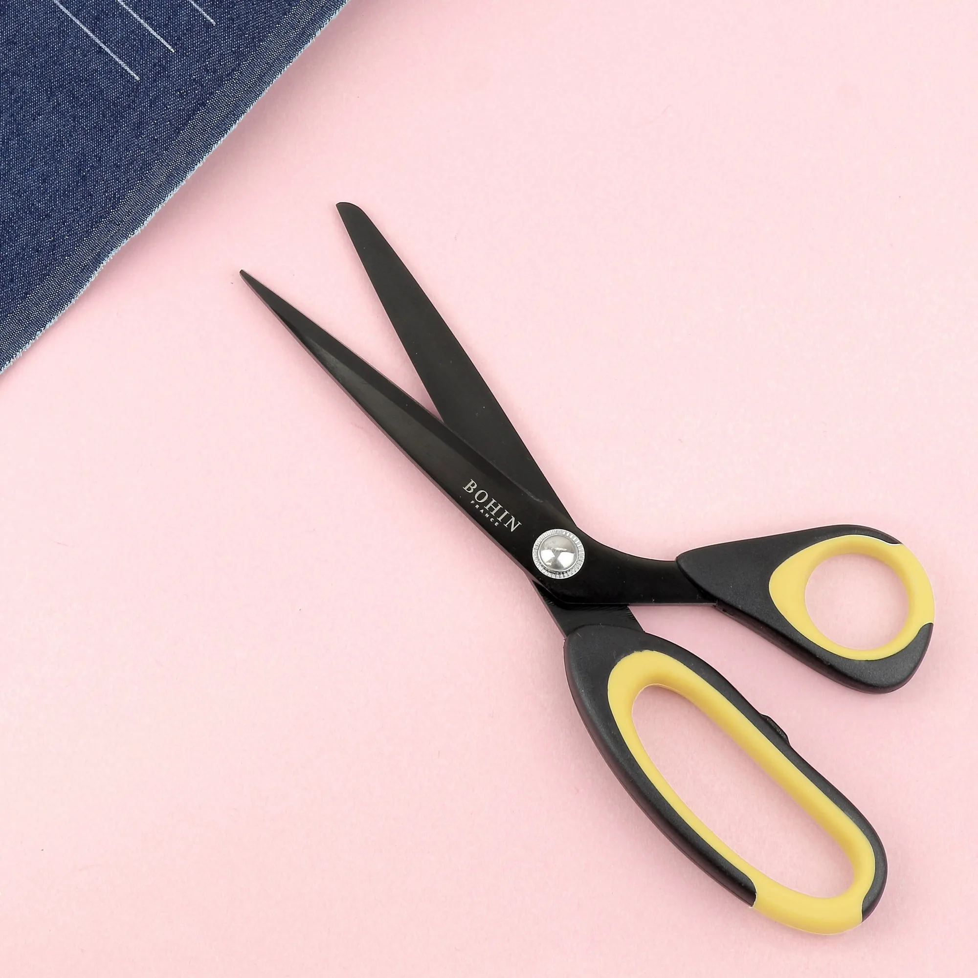 Ambidextrous Scissors for Sewing: How to Choose